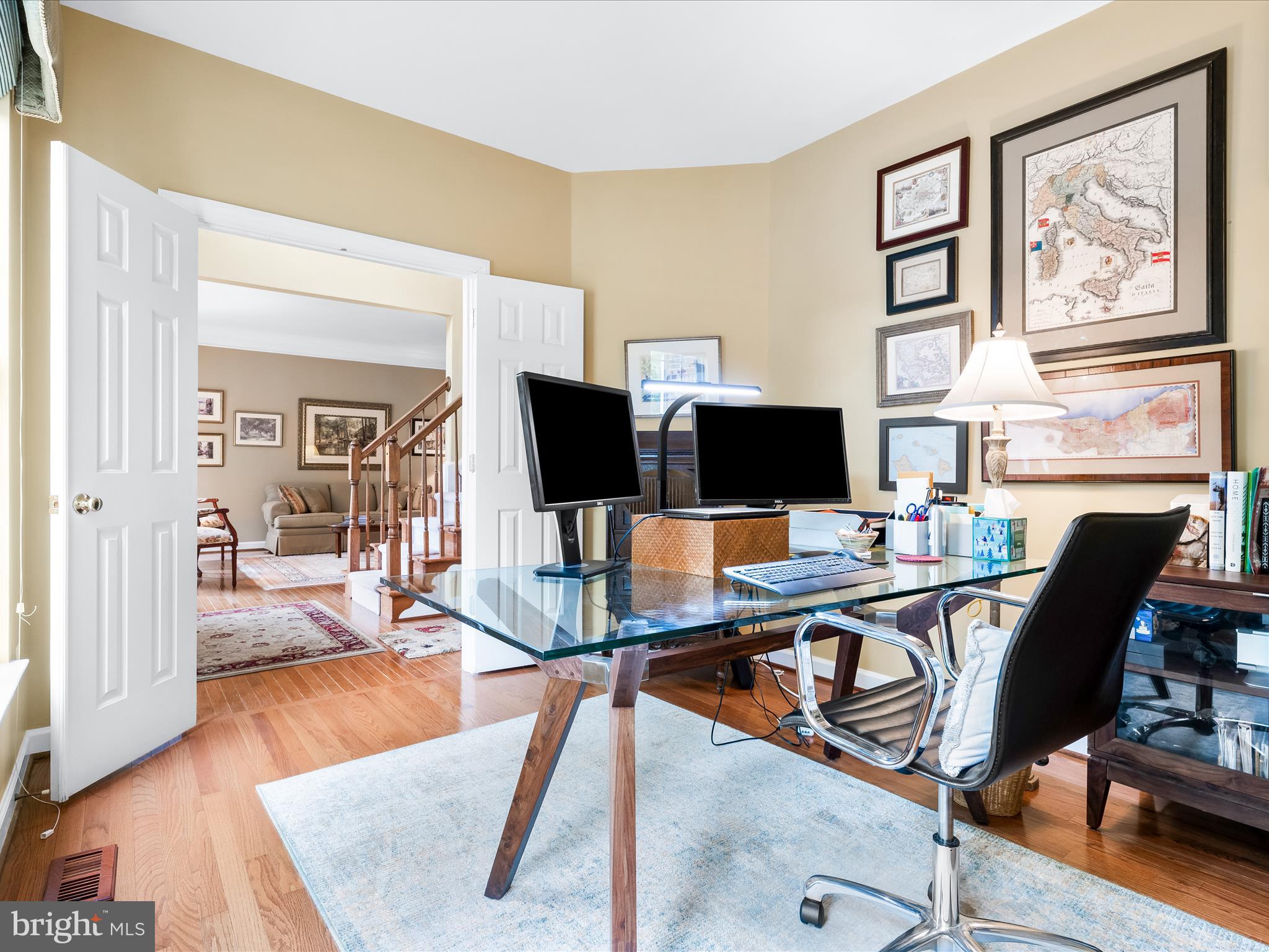 KINGSVIEW VILLAGE - Residential