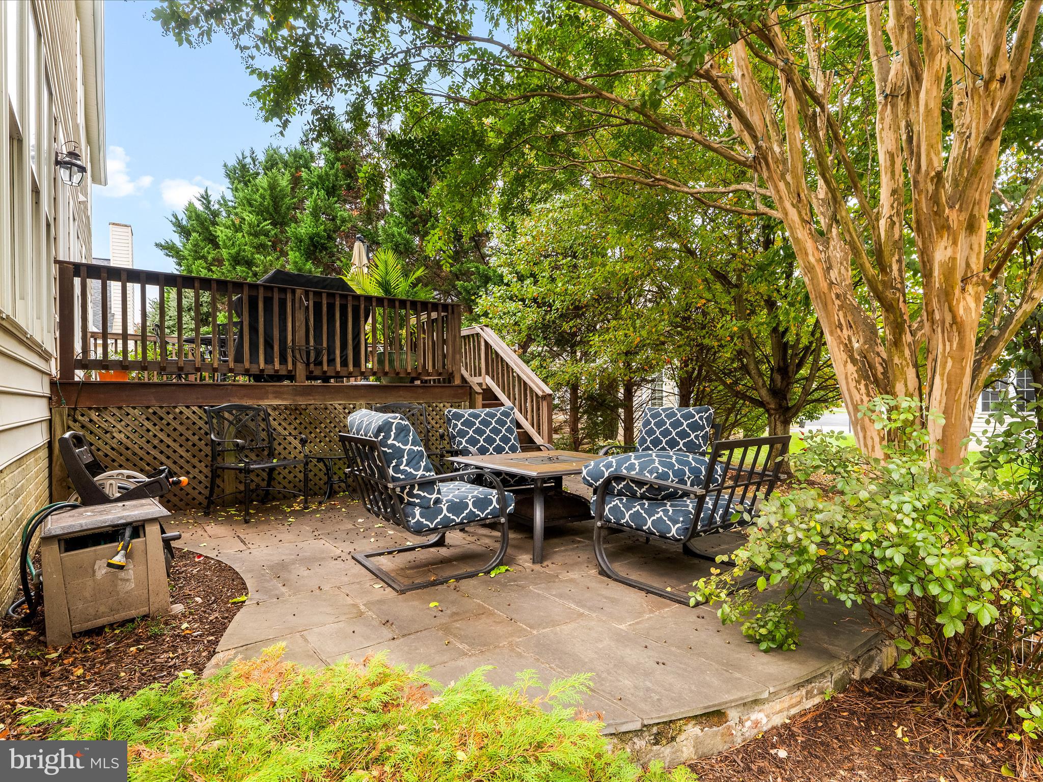 KINGSVIEW VILLAGE - Residential