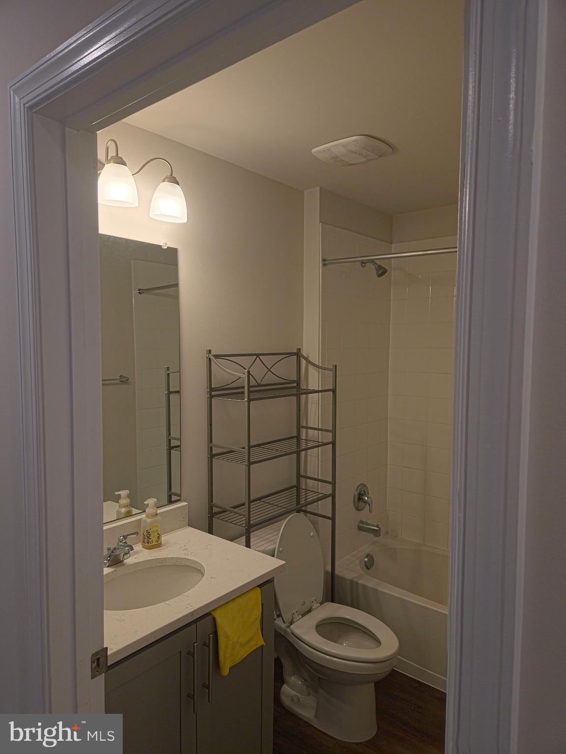 BERKELEY RIDGE - Residential Lease