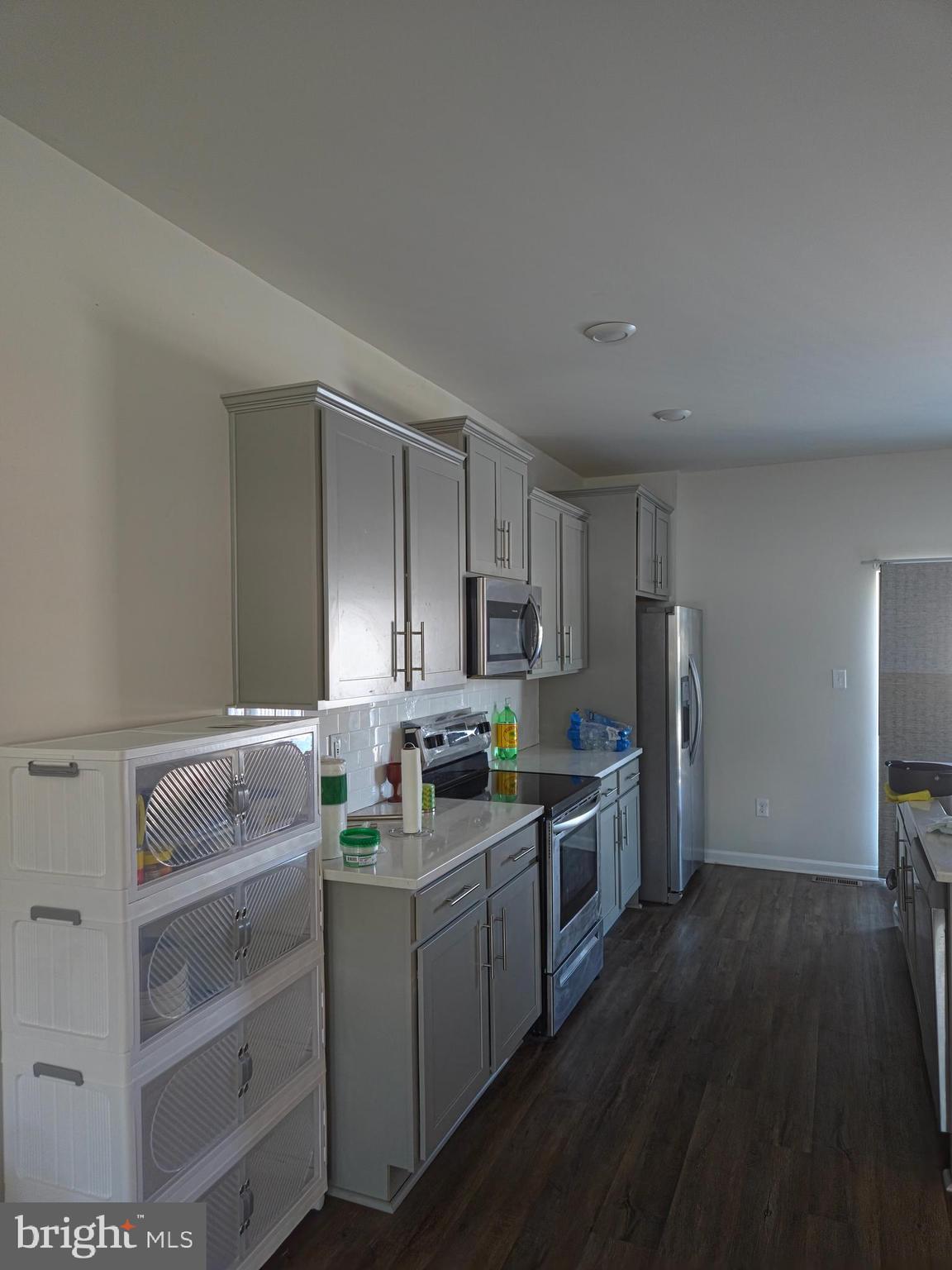 BERKELEY RIDGE - Residential Lease