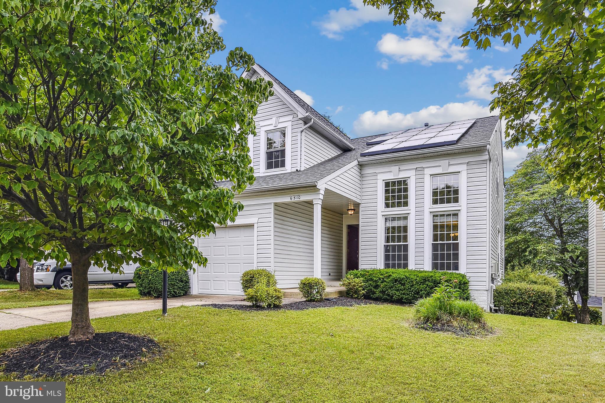 RIVER HILL - Residential Lease