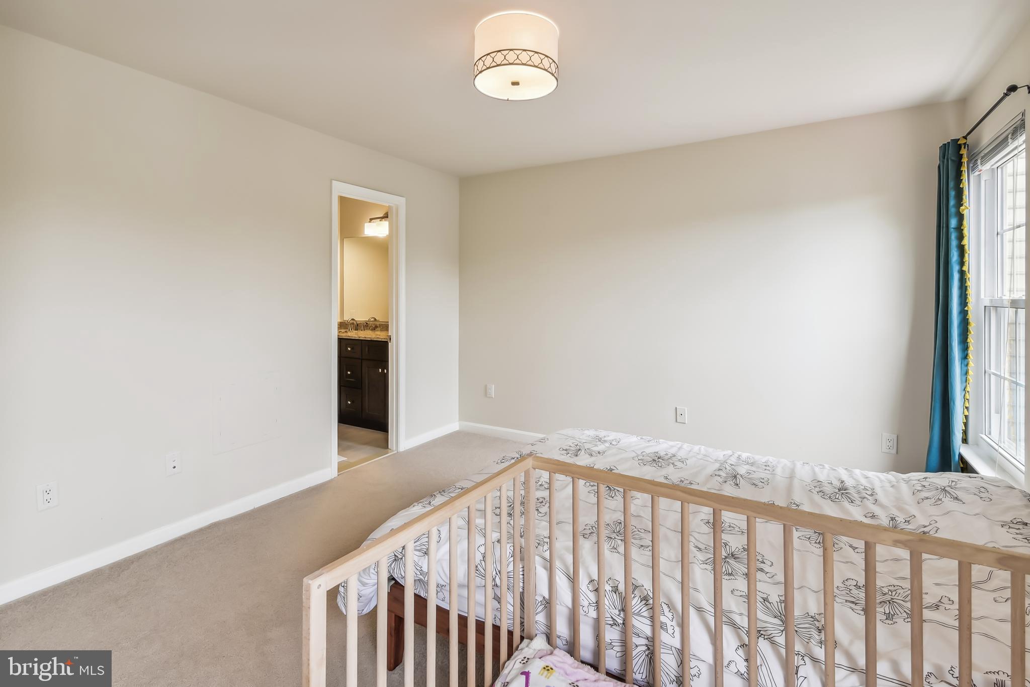 RIVER HILL - Residential Lease