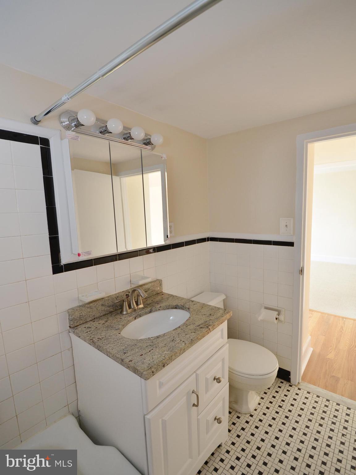 RITTENHOUSE SQUARE - Residential Lease