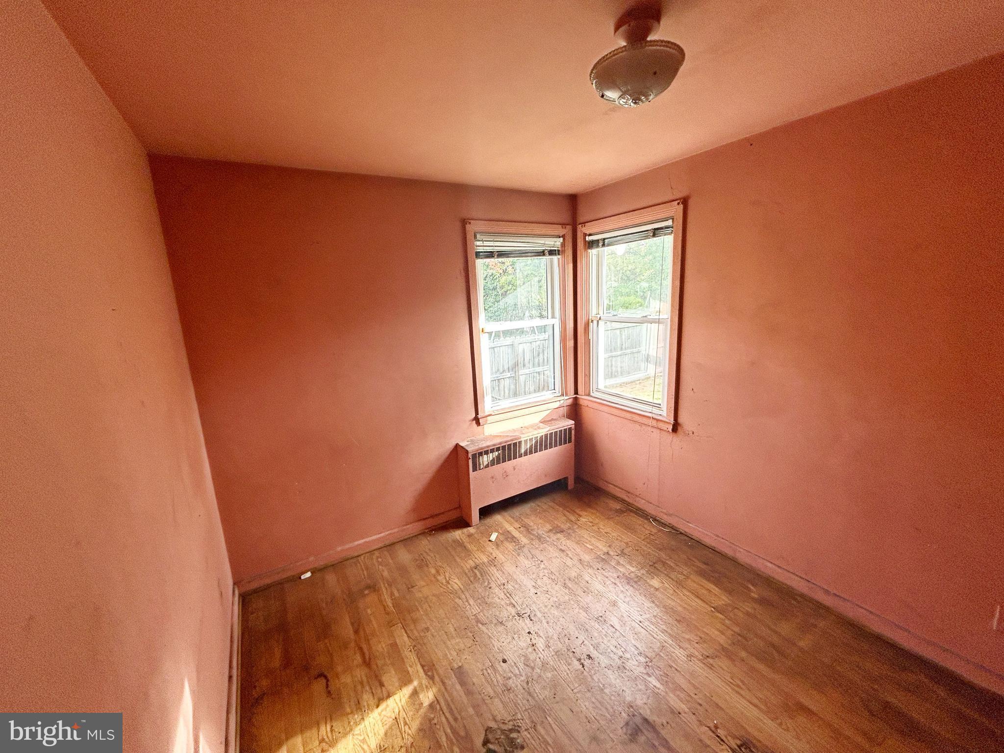 LAURAVILLE HISTORIC DISTRICT - Residential