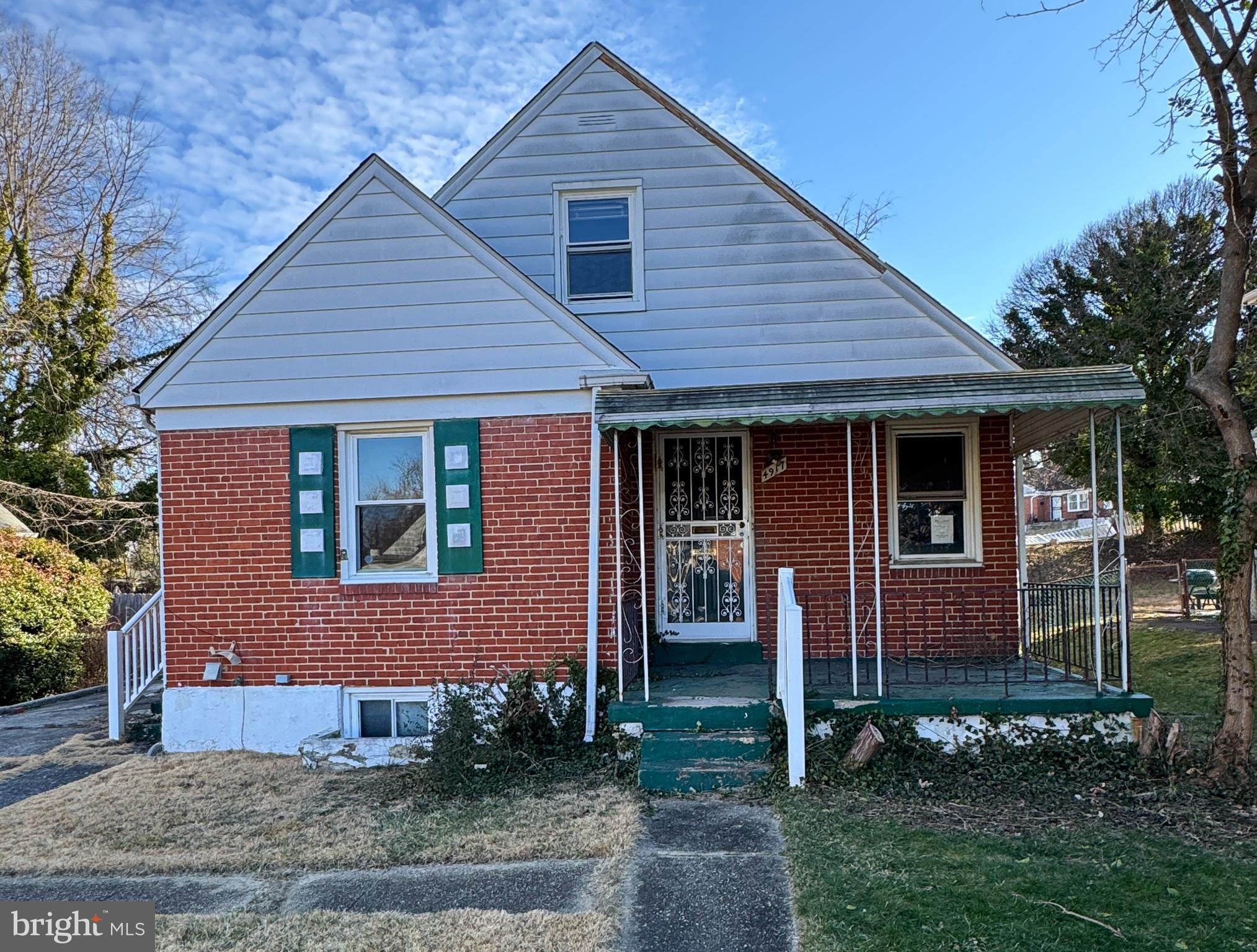 LAURAVILLE HISTORIC DISTRICT - Residential