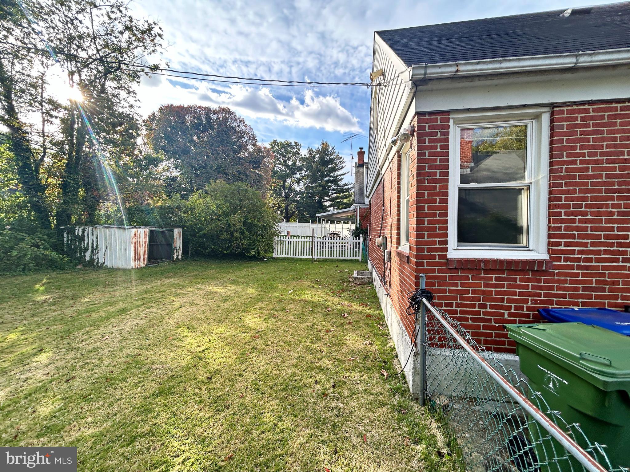 LAURAVILLE HISTORIC DISTRICT - Residential