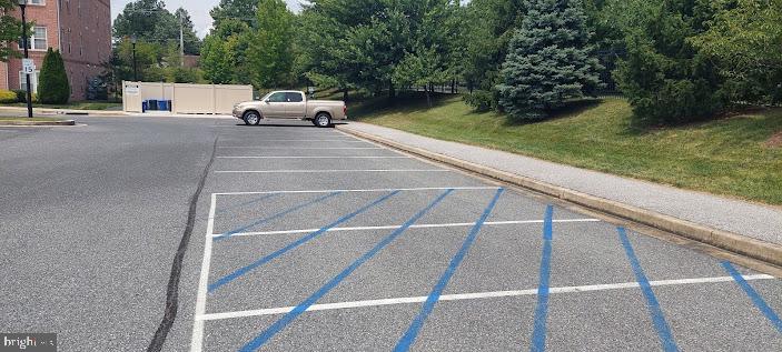 WINDSOR AT PERRY HALL FARMS - Residential