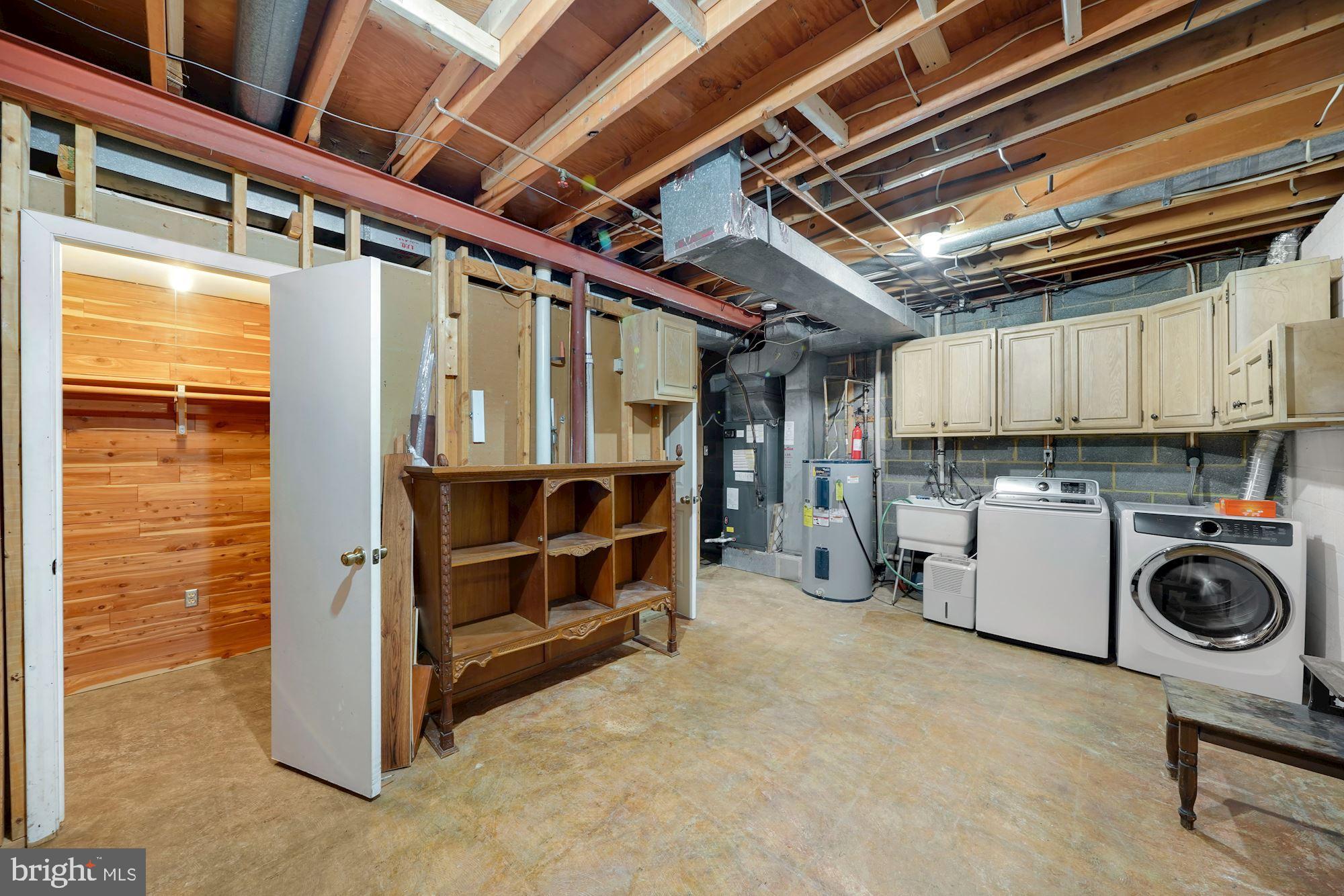 INVERNESS NORTH - Residential