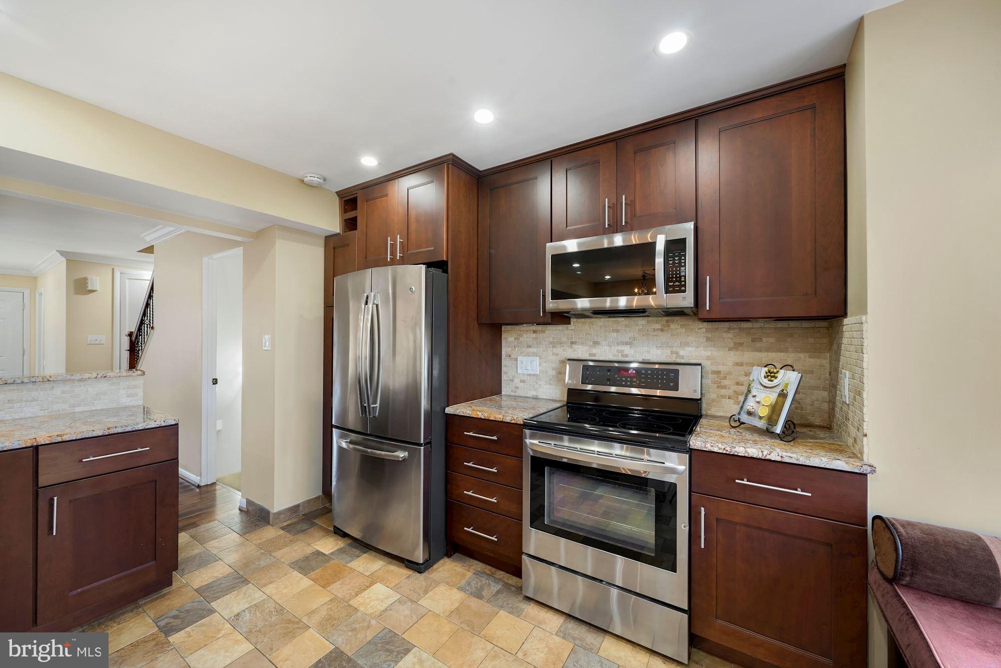 INVERNESS NORTH - Residential