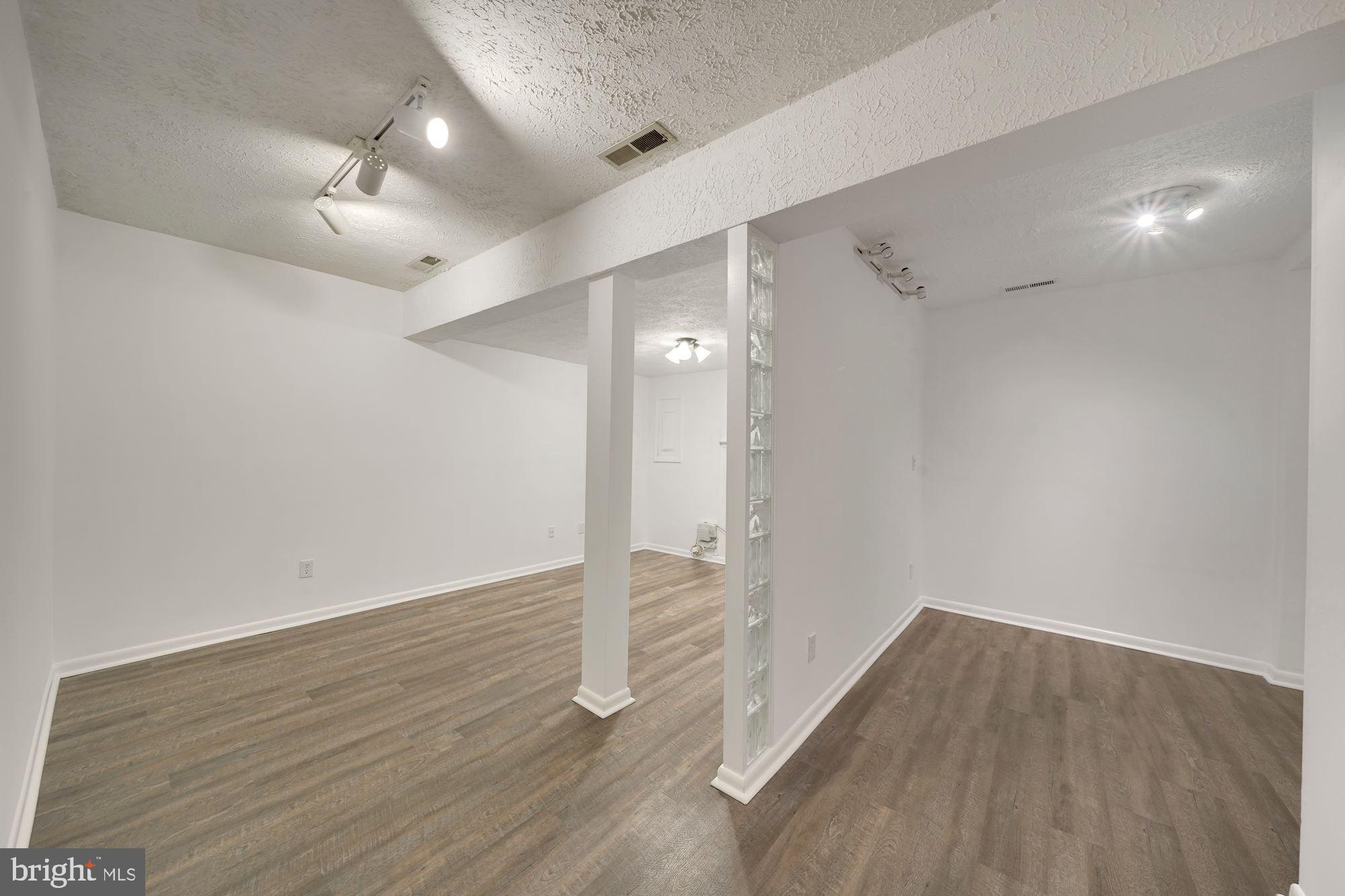 INVERNESS NORTH - Residential