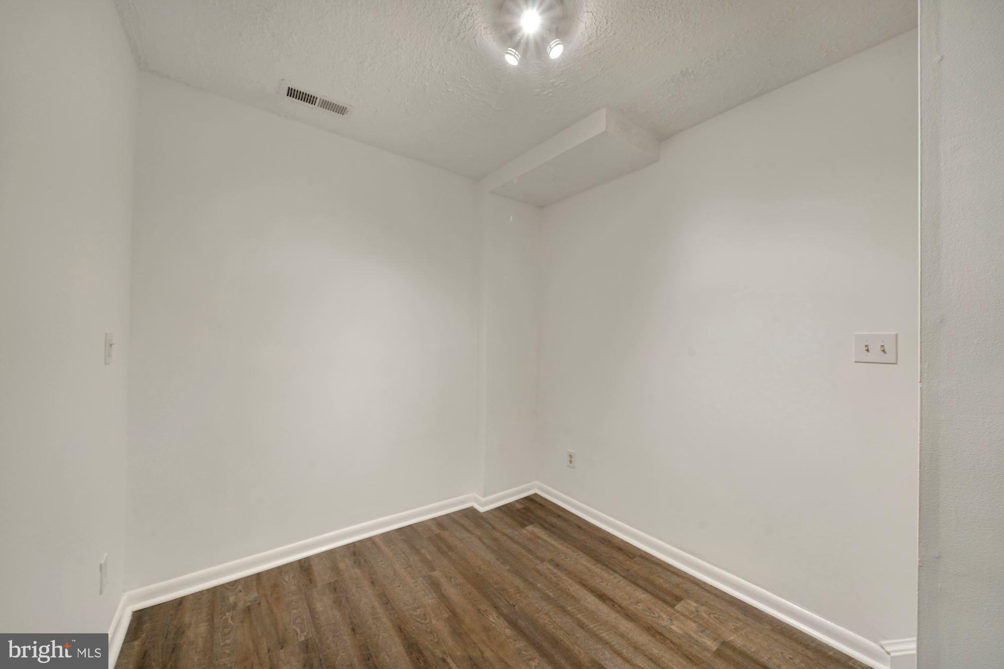 INVERNESS NORTH - Residential