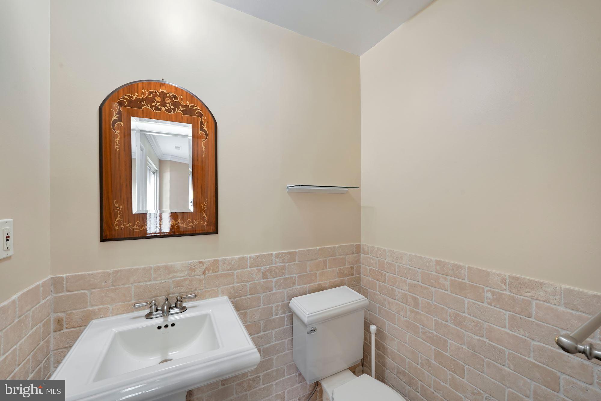 INVERNESS NORTH - Residential