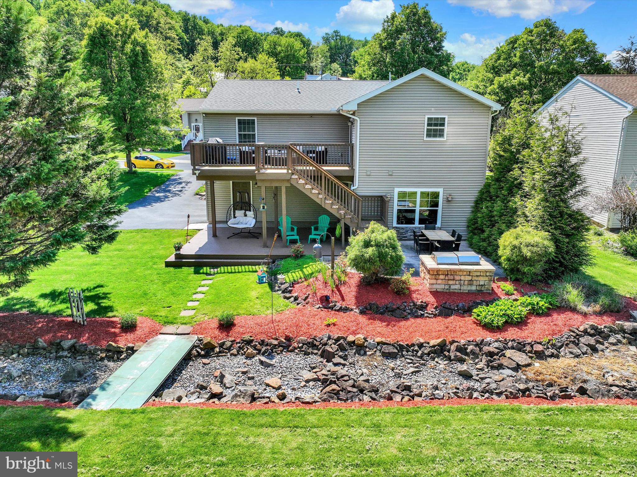RIVERVIEW - Residential
