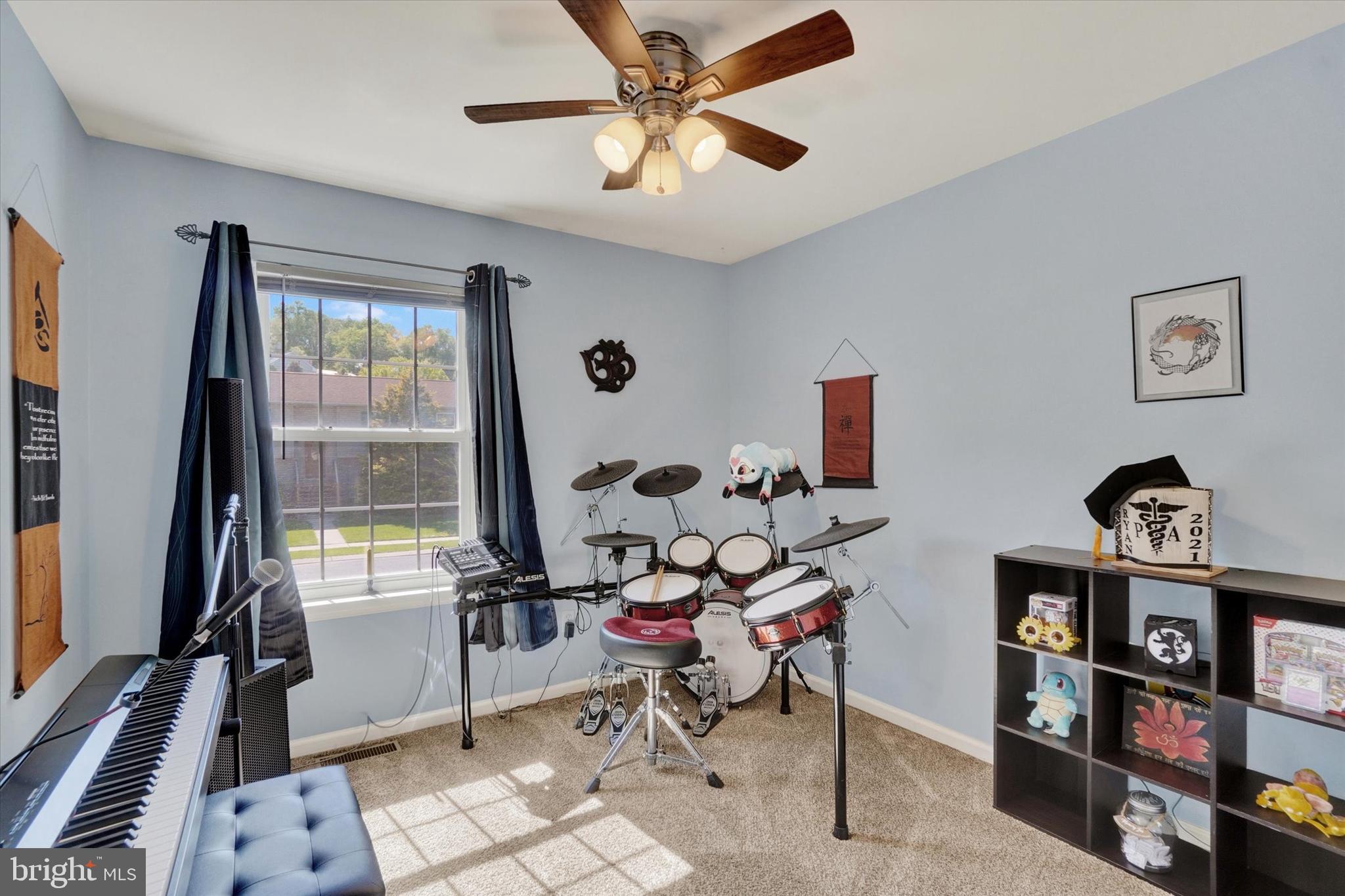 RIVERVIEW - Residential