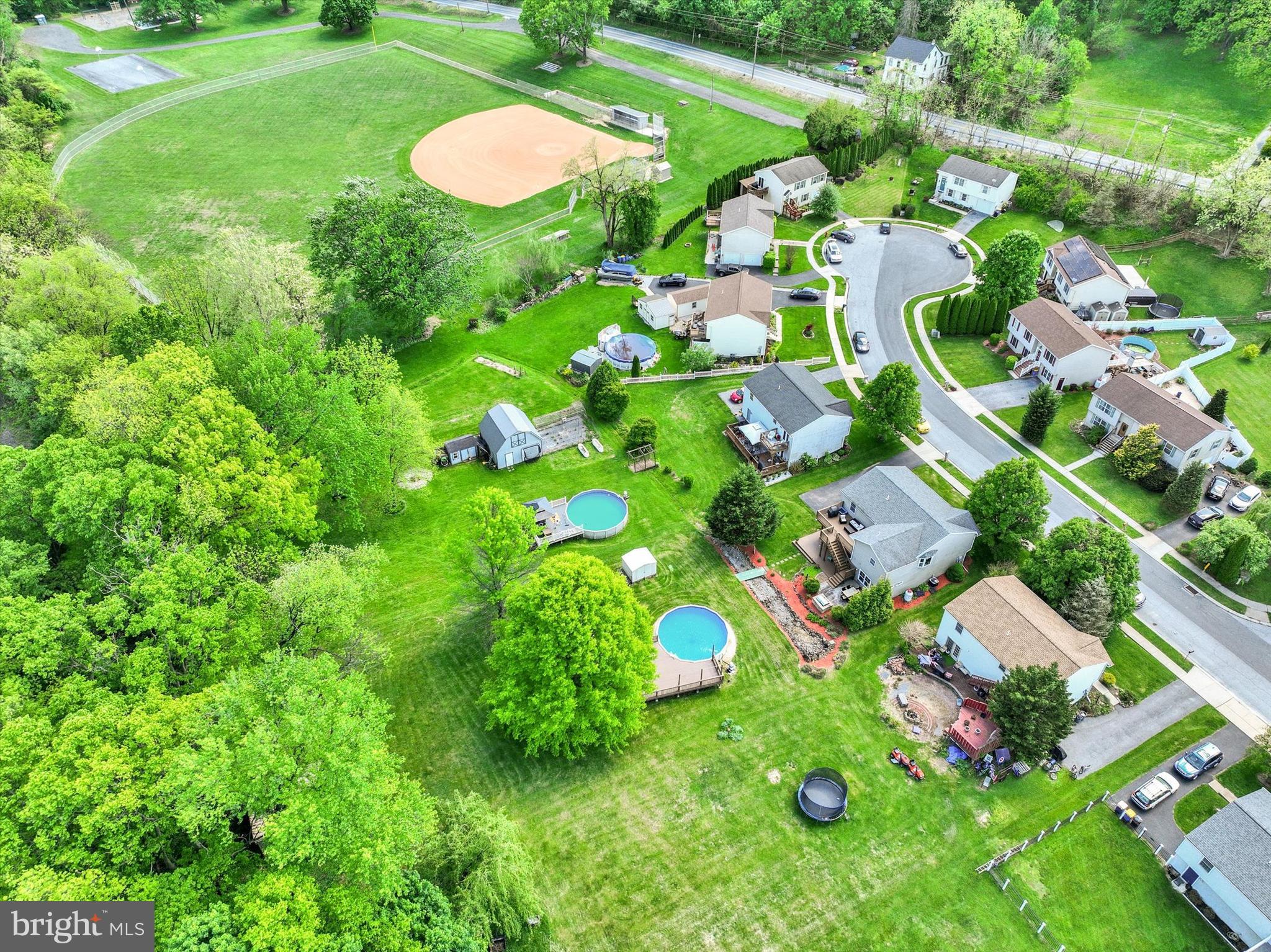 RIVERVIEW - Residential