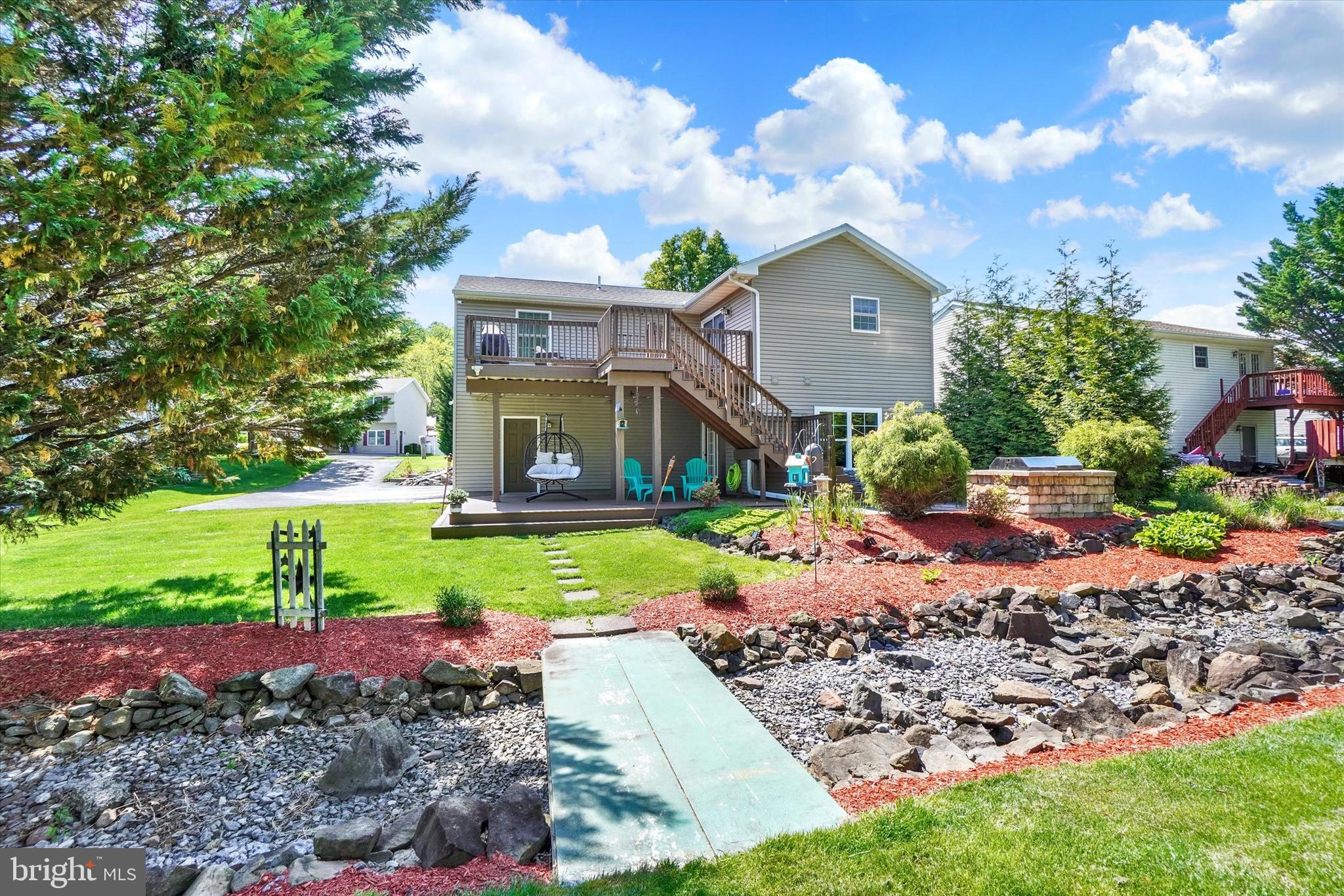 RIVERVIEW - Residential