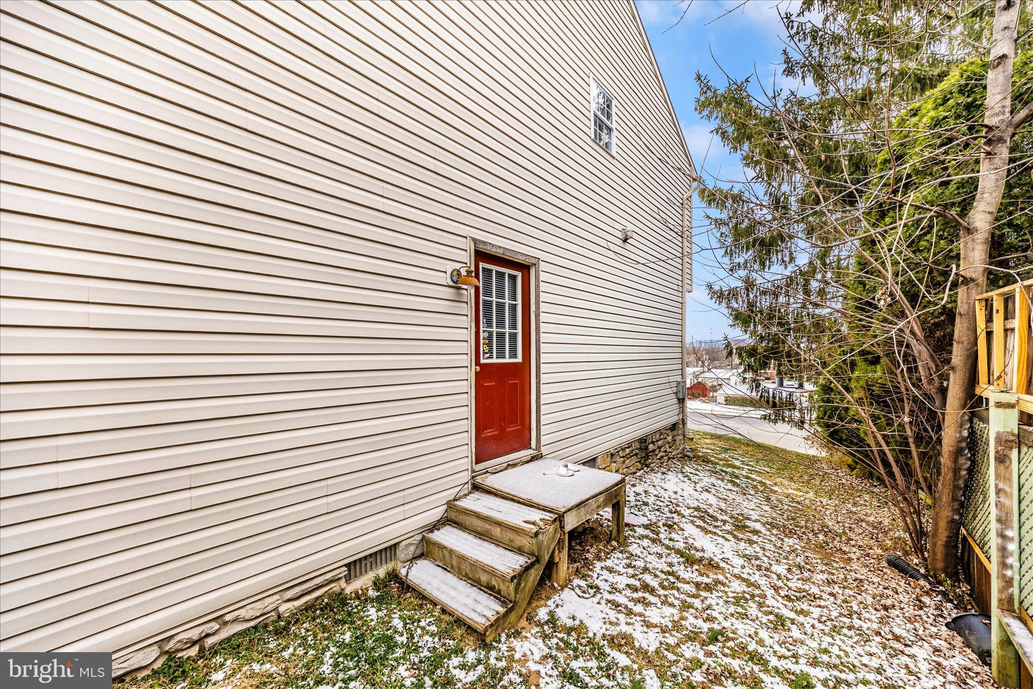 NONE AVAILABLE - Residential Lease