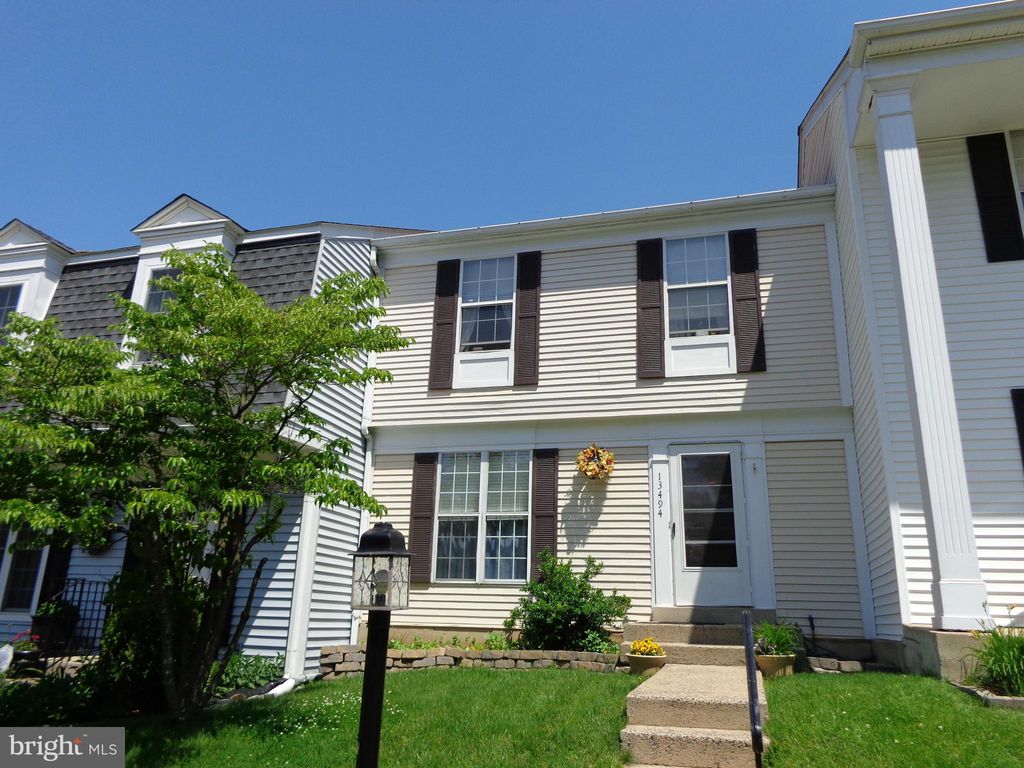 Photo of 13494 Foxlease Court, HERNDON, VA 20171 (MLS # VAFX2270888)