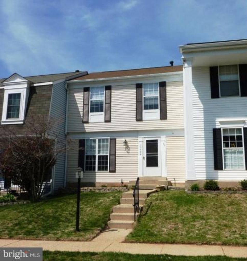 Photo of 13494 Foxlease Court, HERNDON, VA 20171 (MLS # VAFX2270888)