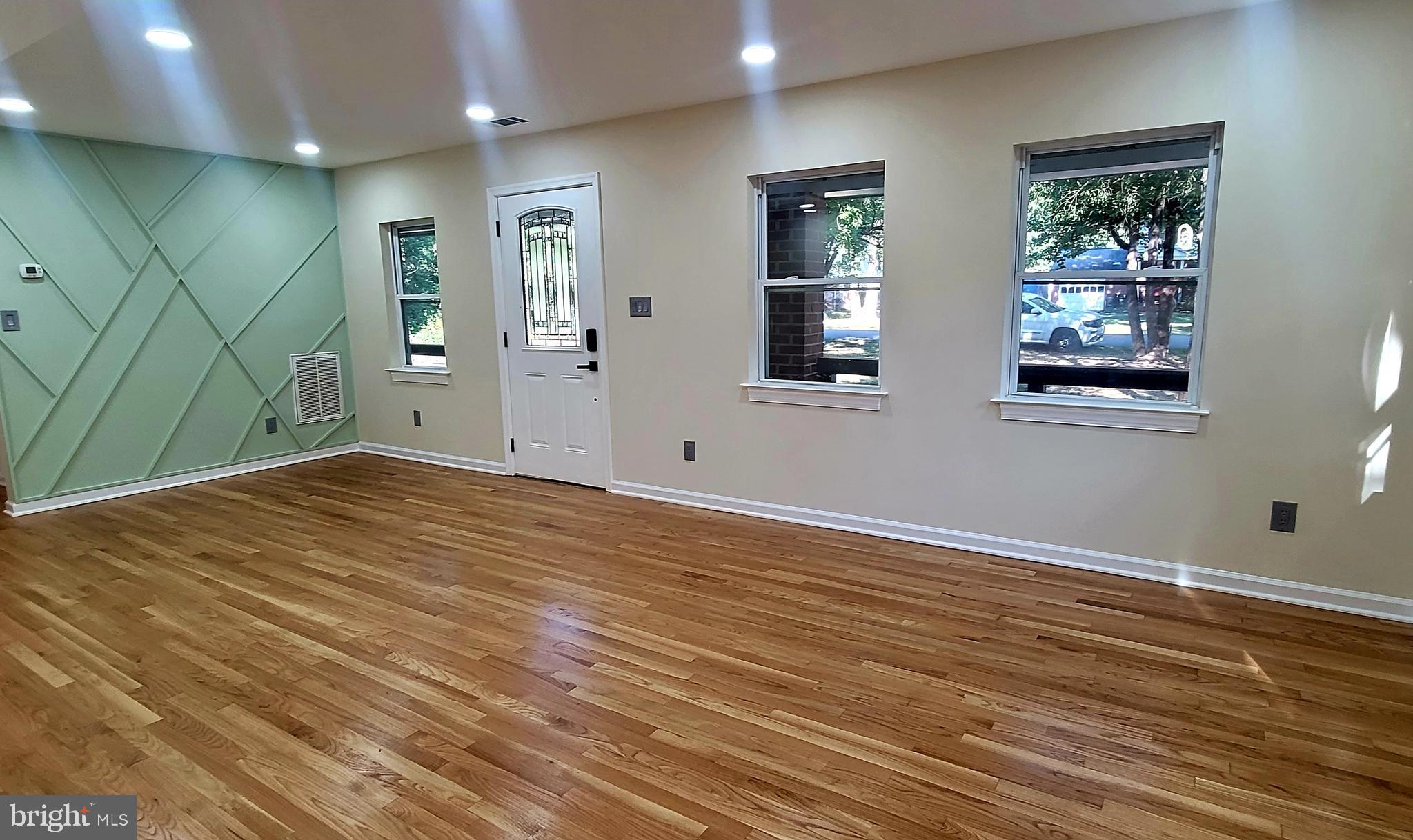 FRANCONIA HEIGHTS - Residential Lease