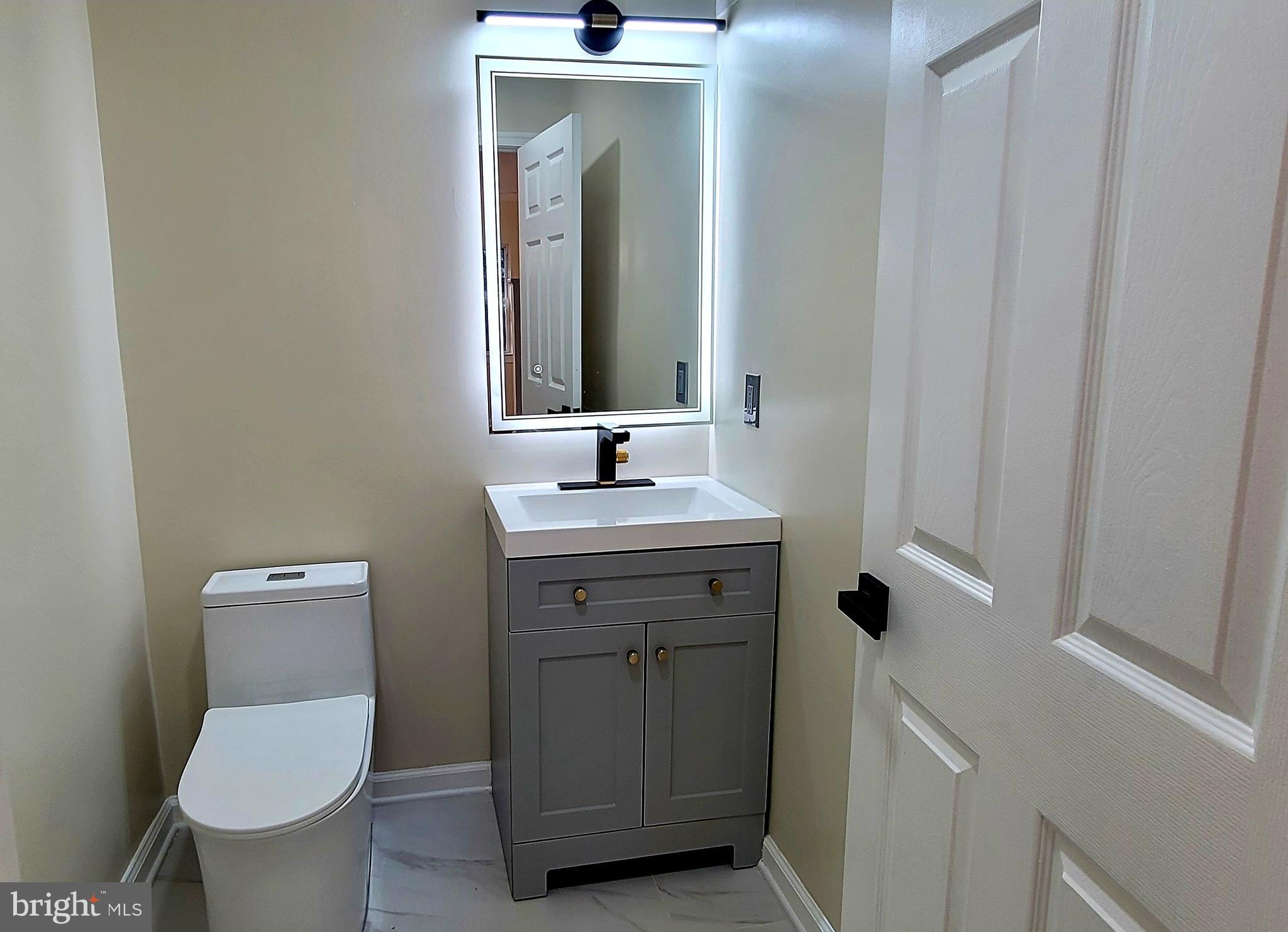 FRANCONIA HEIGHTS - Residential Lease