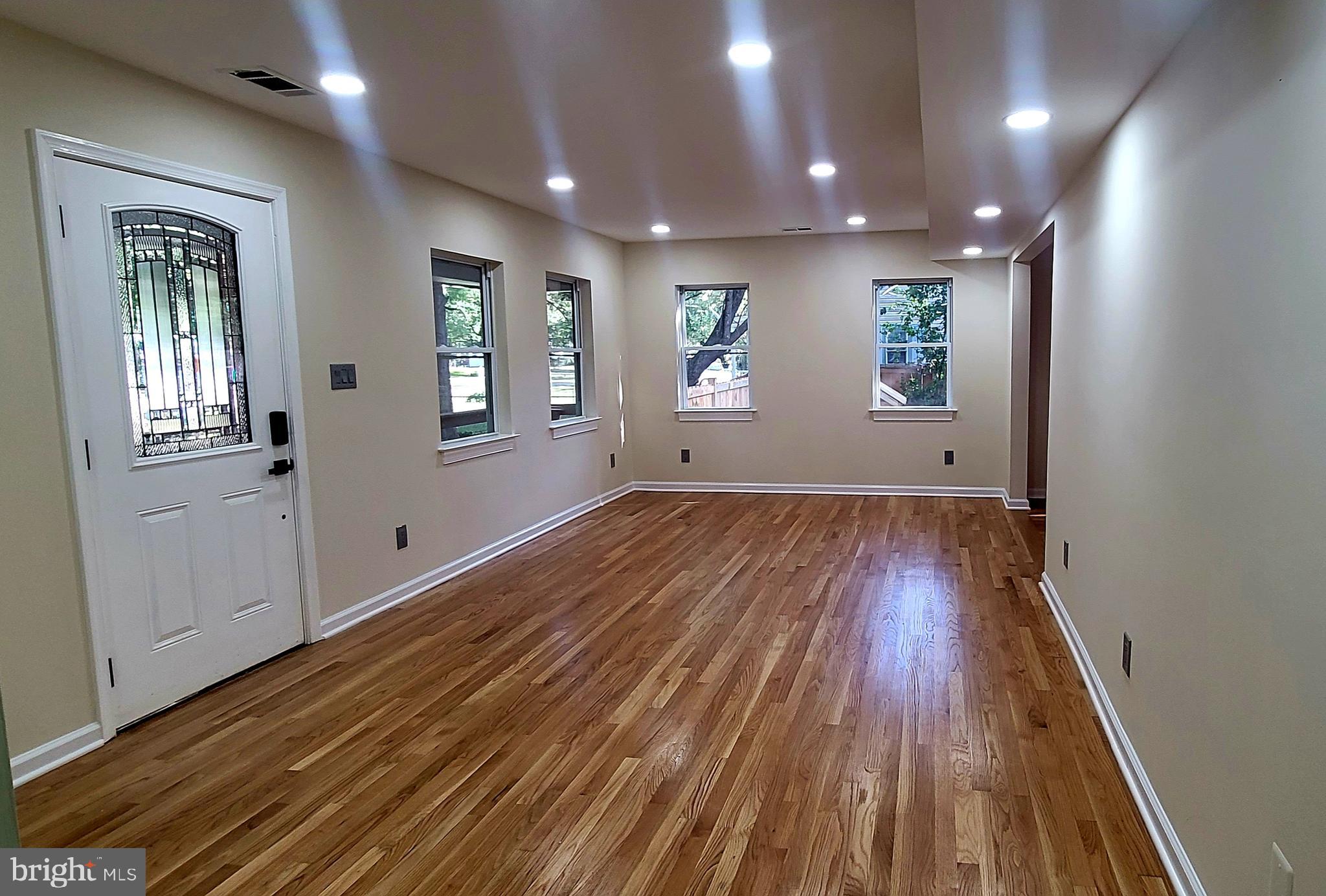 FRANCONIA HEIGHTS - Residential Lease