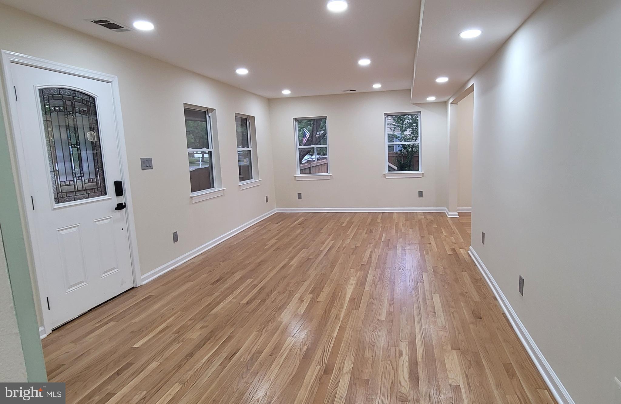 FRANCONIA HEIGHTS - Residential Lease