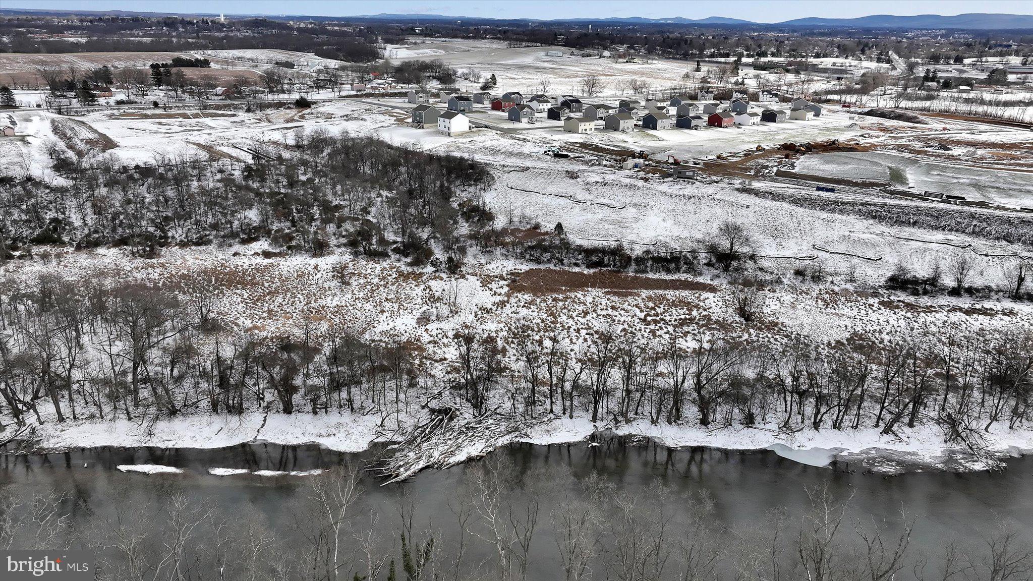 HAYS LANDING - Residential