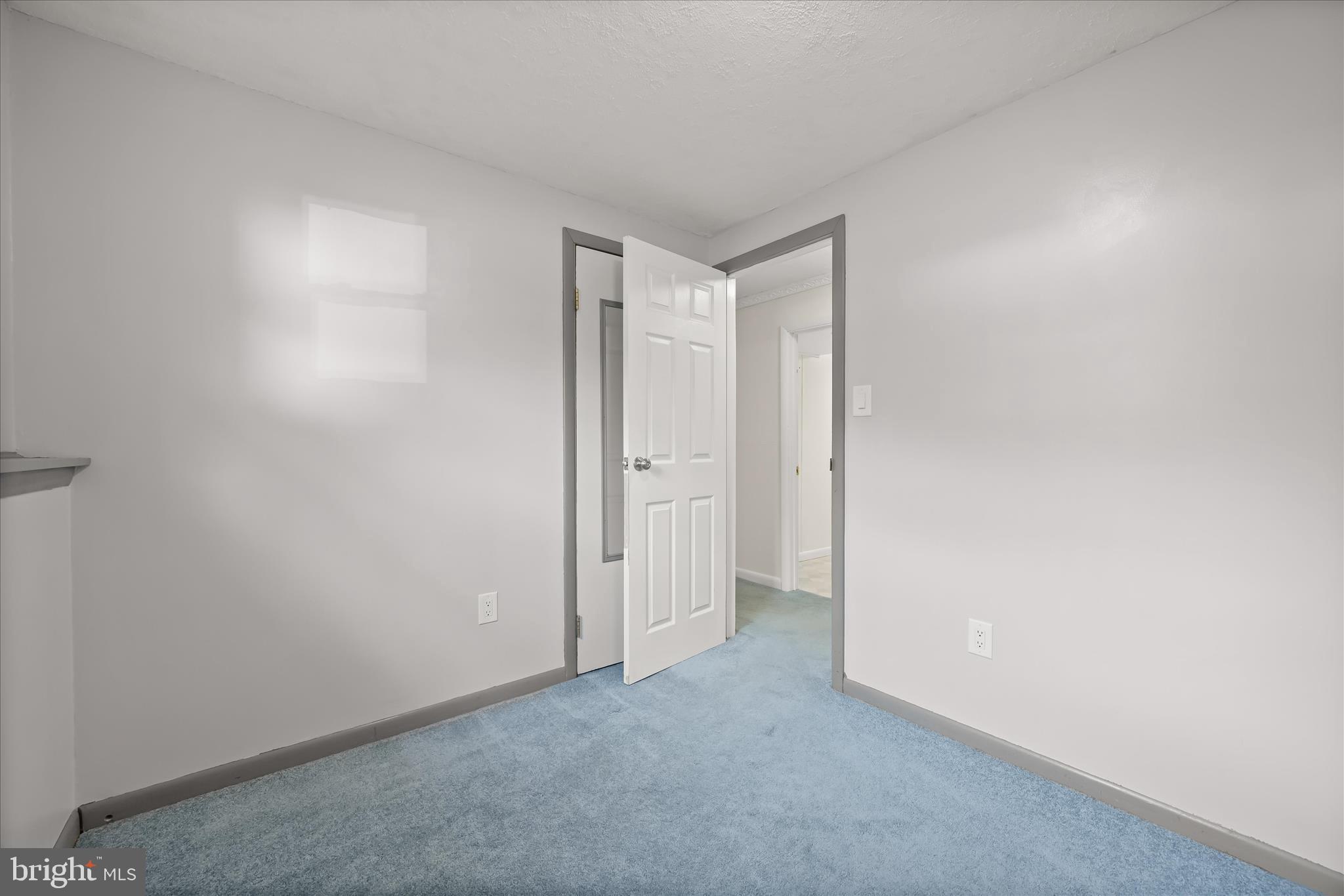 SANDALWOOD - Residential