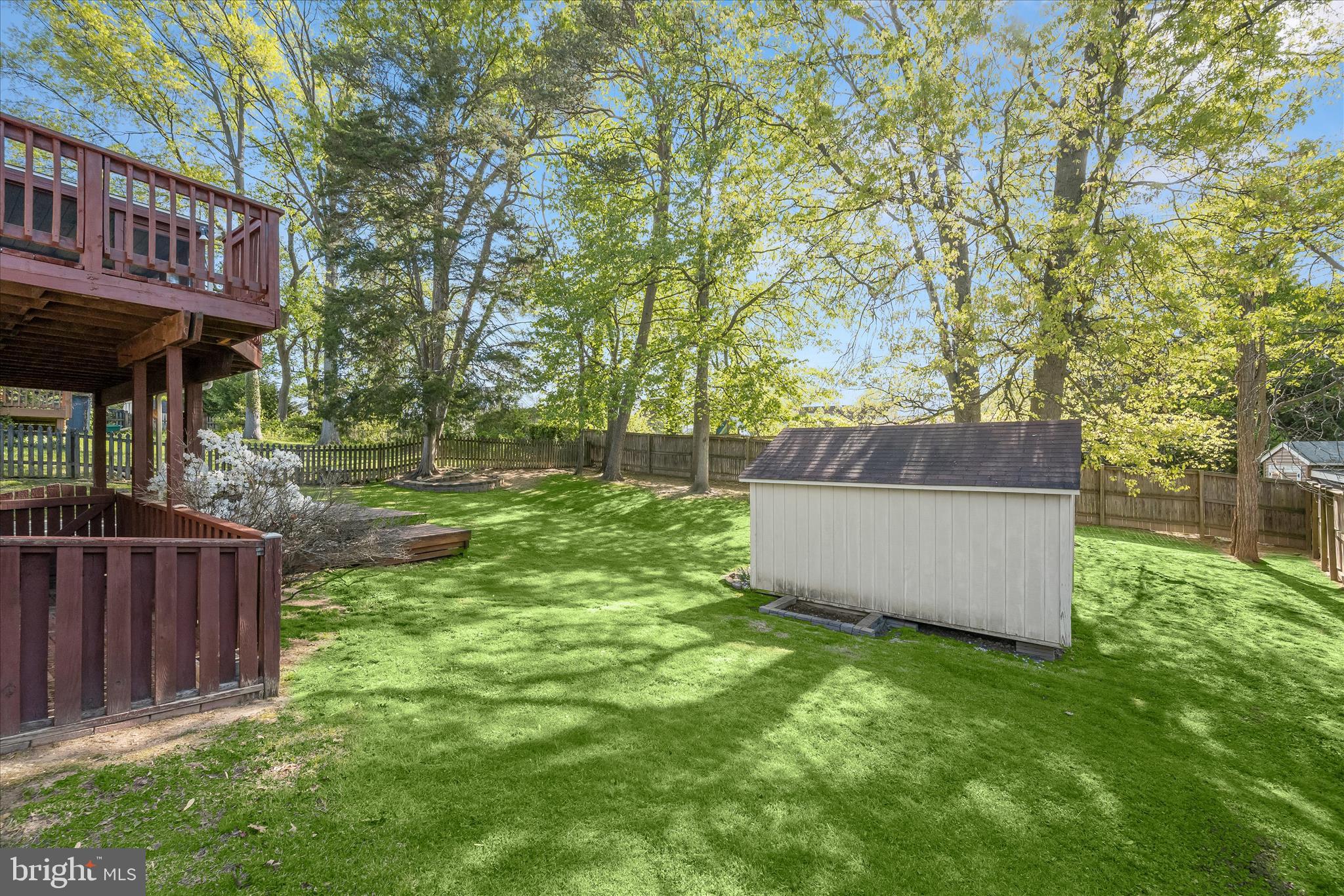 SANDALWOOD - Residential