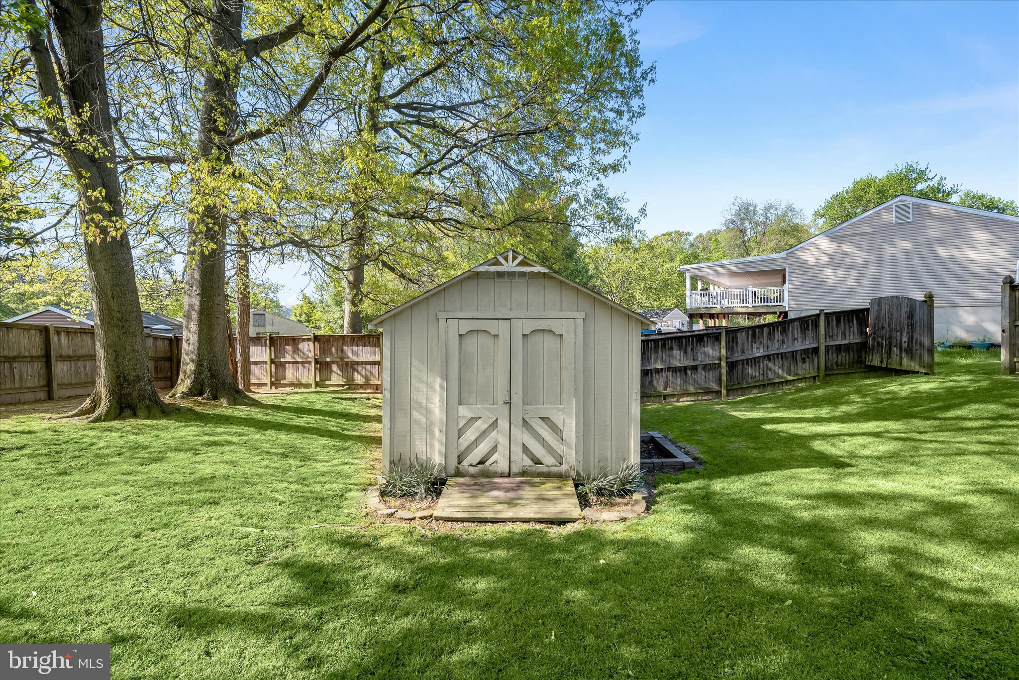 SANDALWOOD - Residential