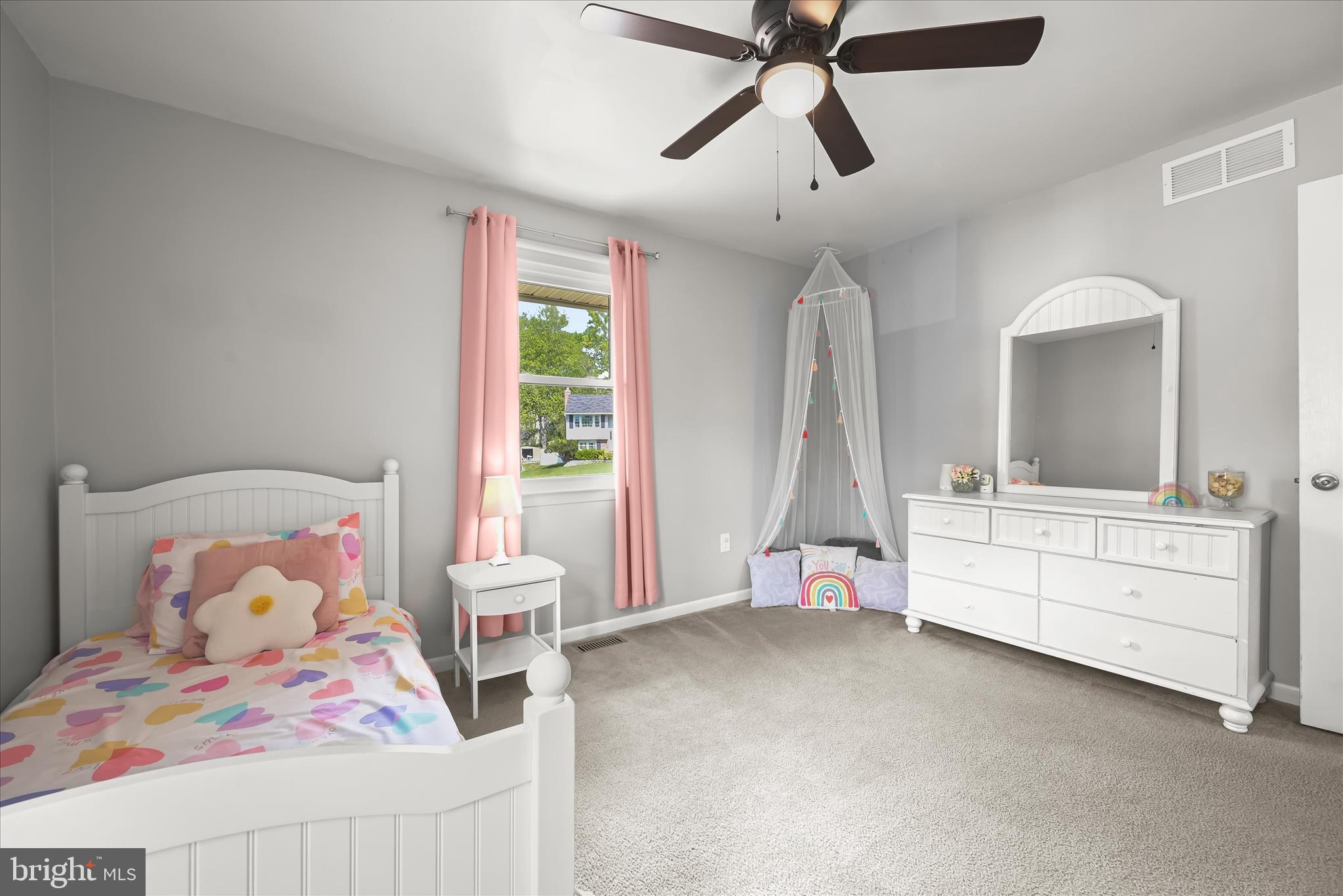 SANDALWOOD - Residential