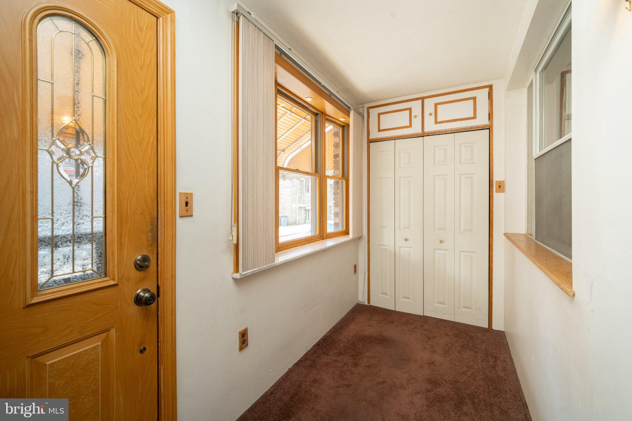 1733 BARBARA STREET