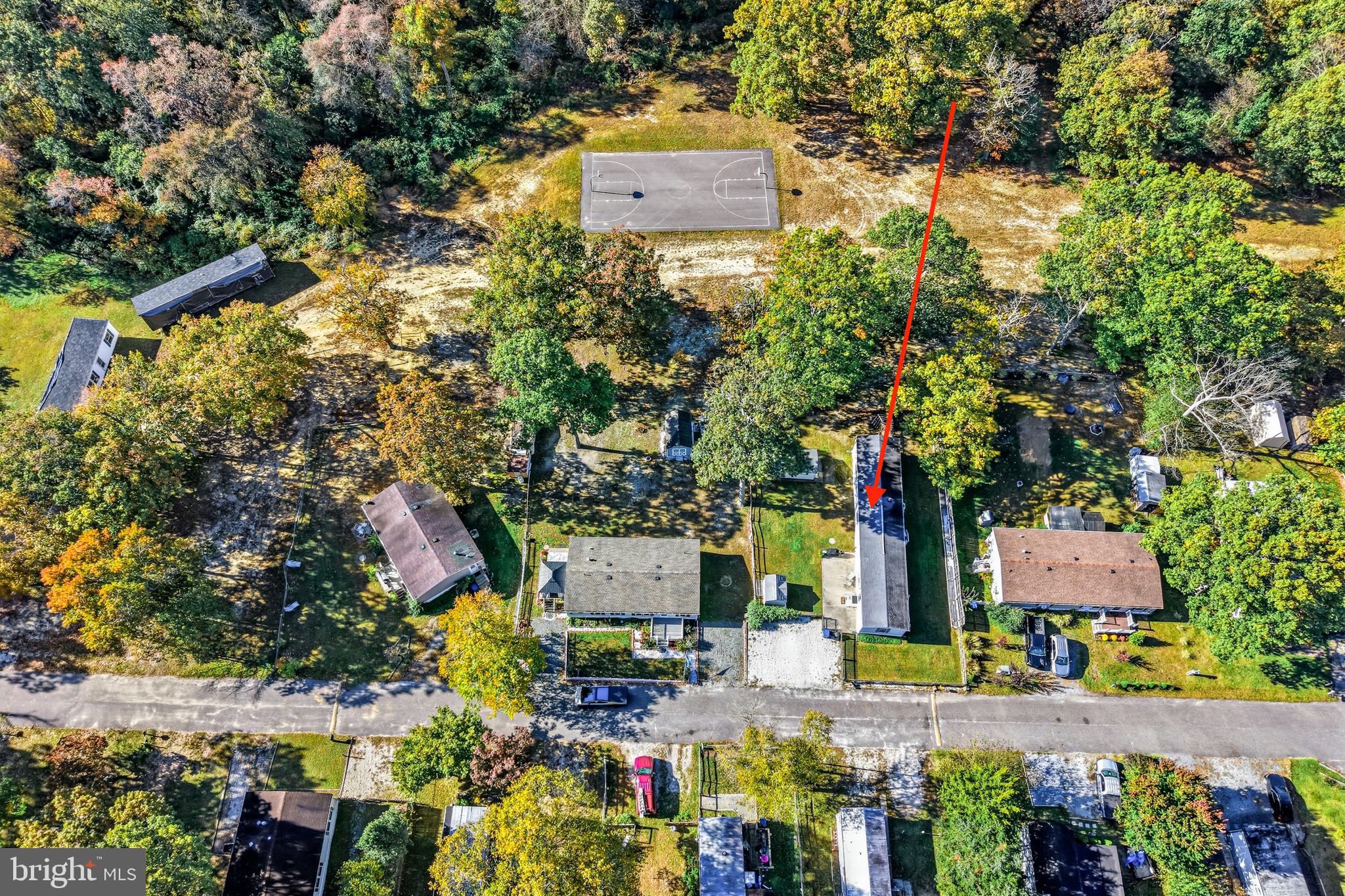 119 MIDDLE DRIVE 23 DOGWOOD LANE