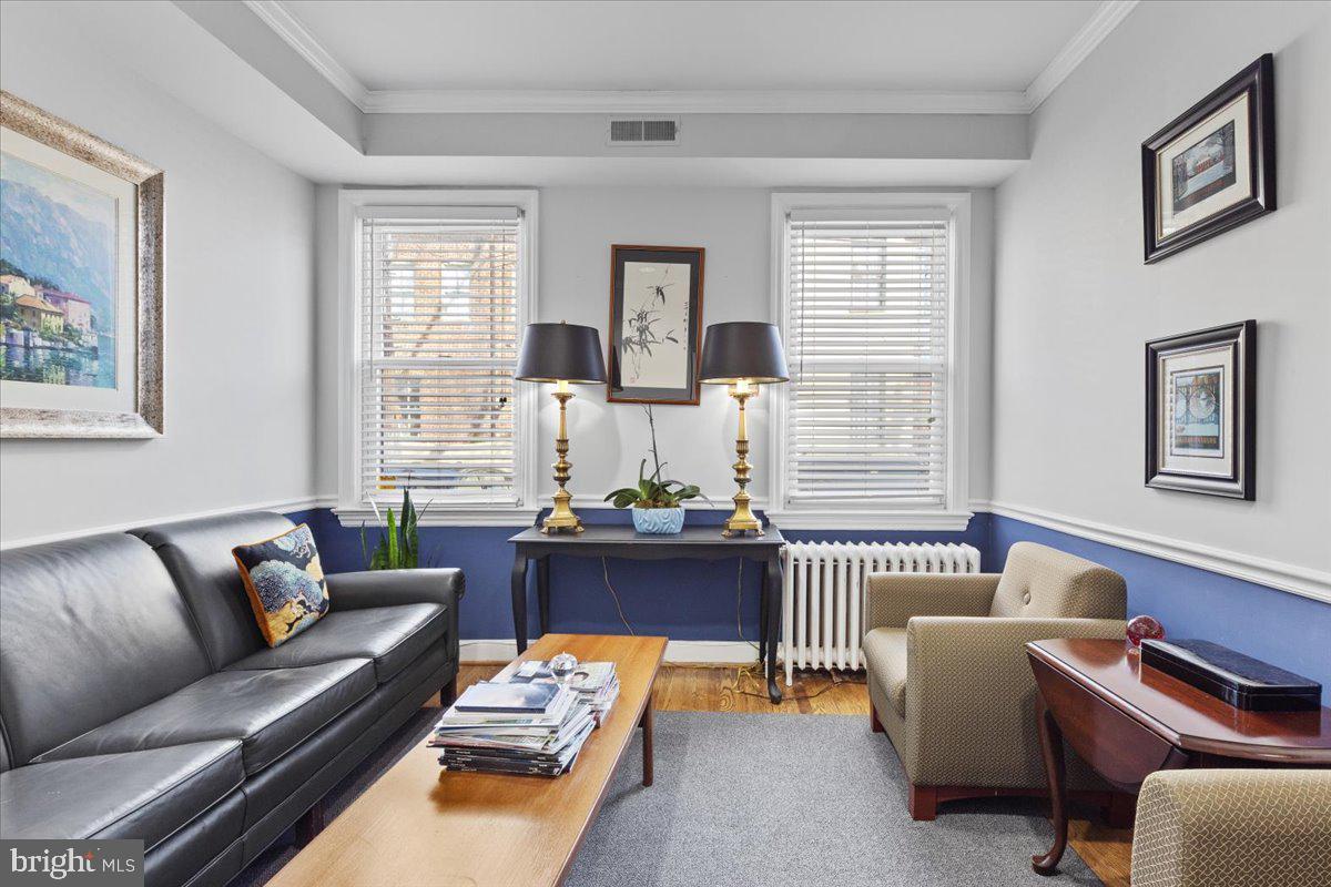 OLD TOWN - Commercial Sale