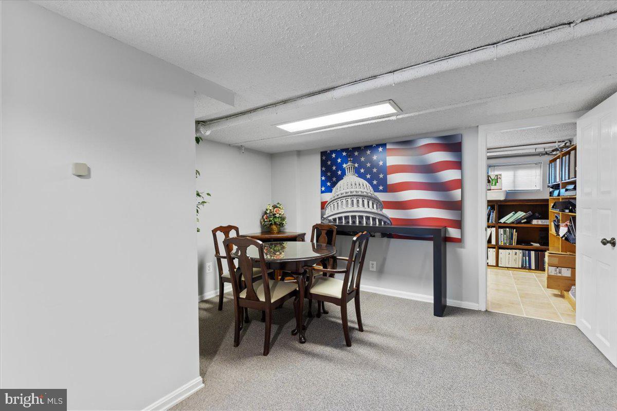 OLD TOWN - Commercial Sale