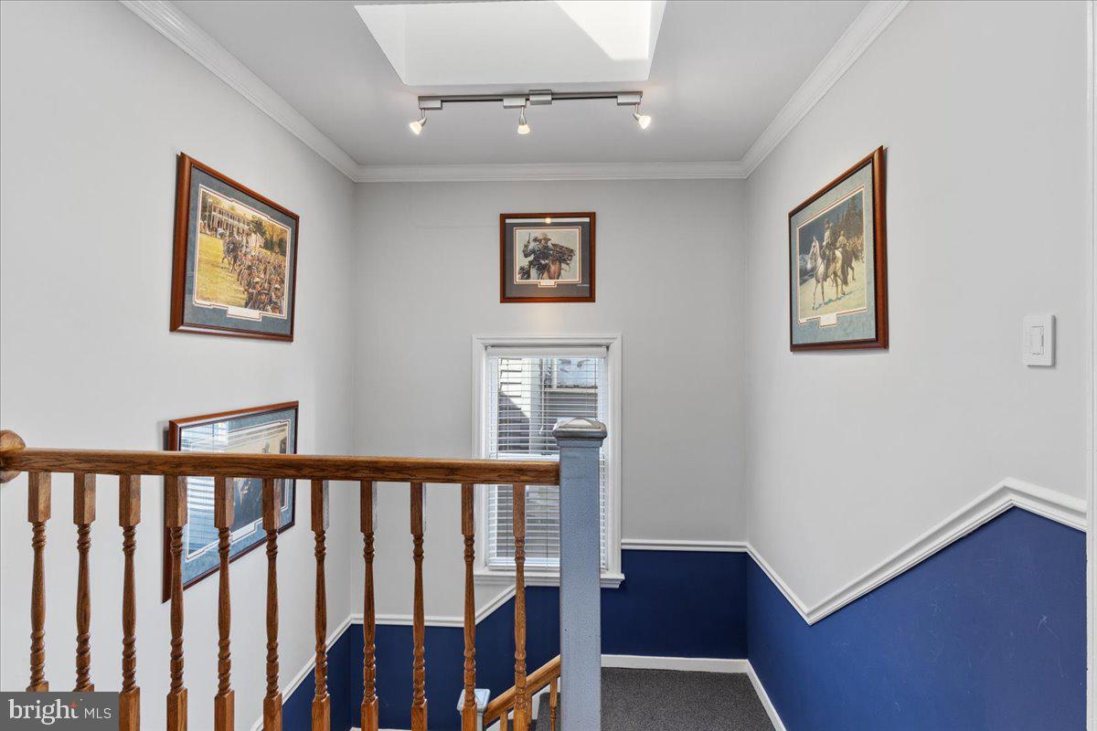 OLD TOWN - Commercial Sale