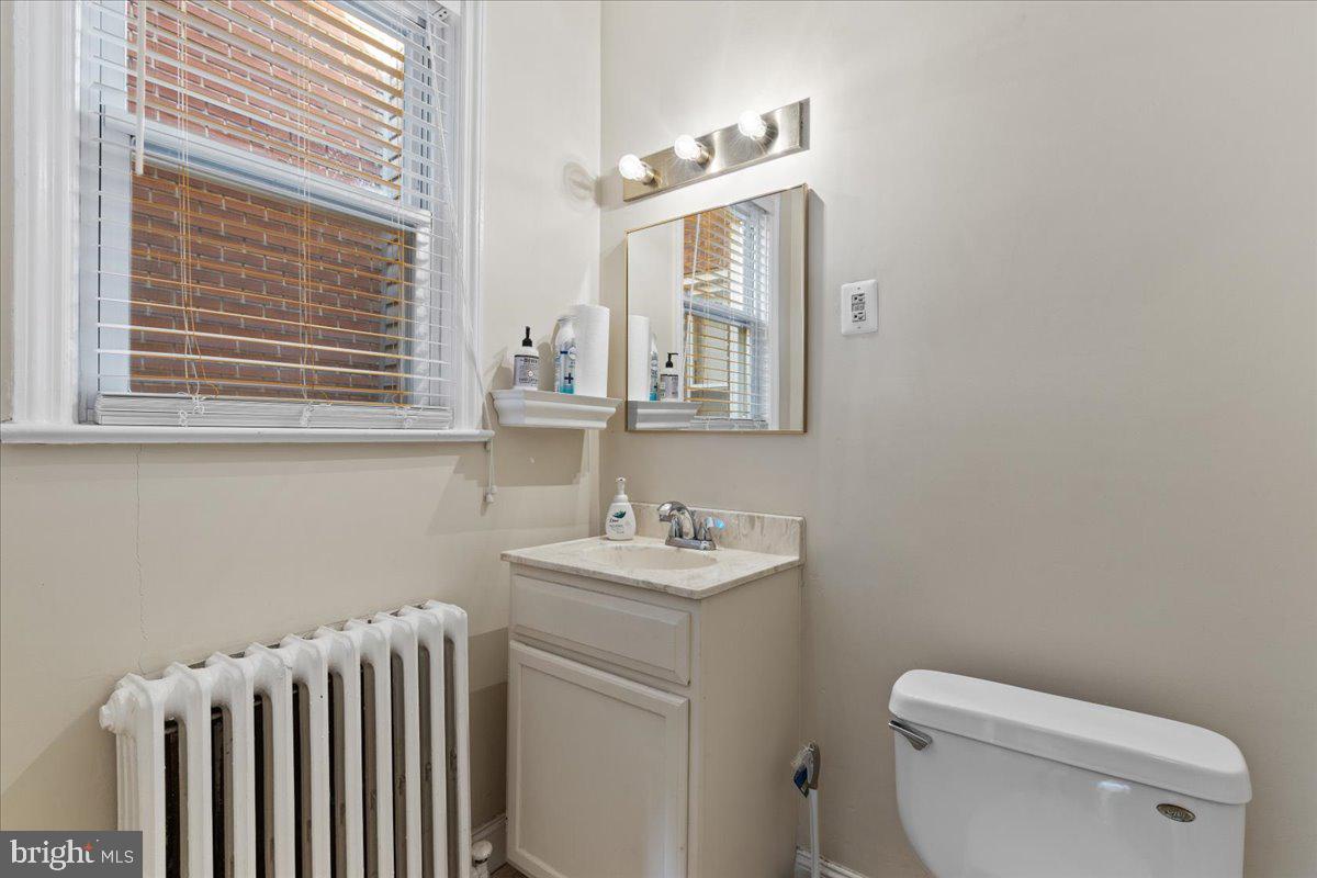 OLD TOWN - Commercial Sale