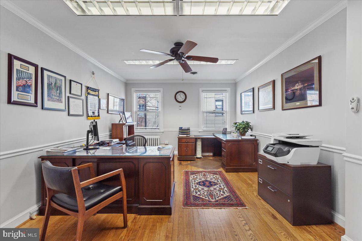 OLD TOWN - Commercial Sale