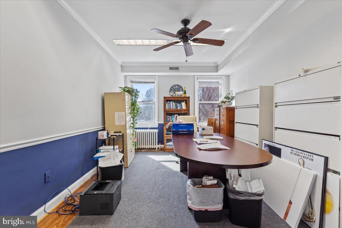 OLD TOWN - Commercial Sale