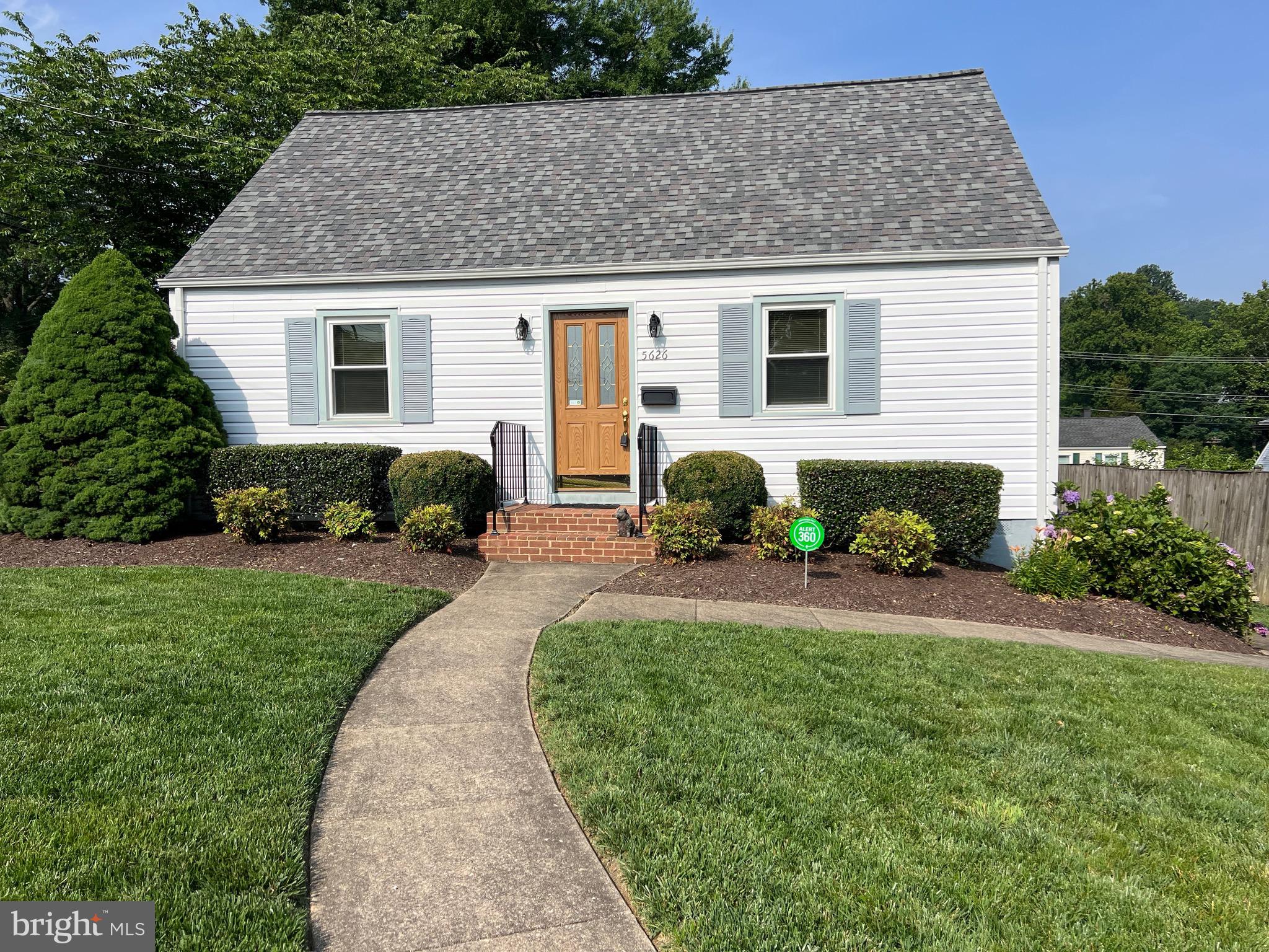 BURGUNDY VILLAGE - Residential Lease