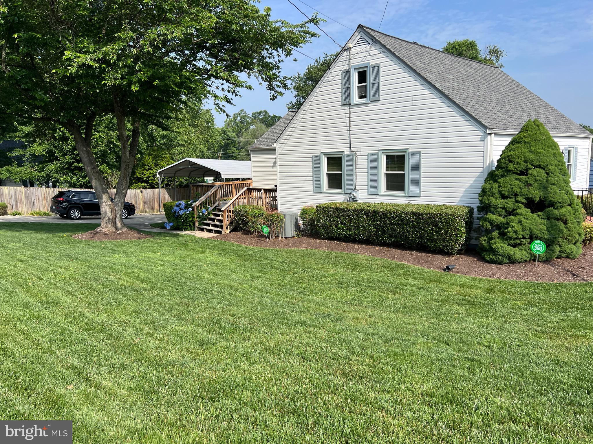 BURGUNDY VILLAGE - Residential Lease