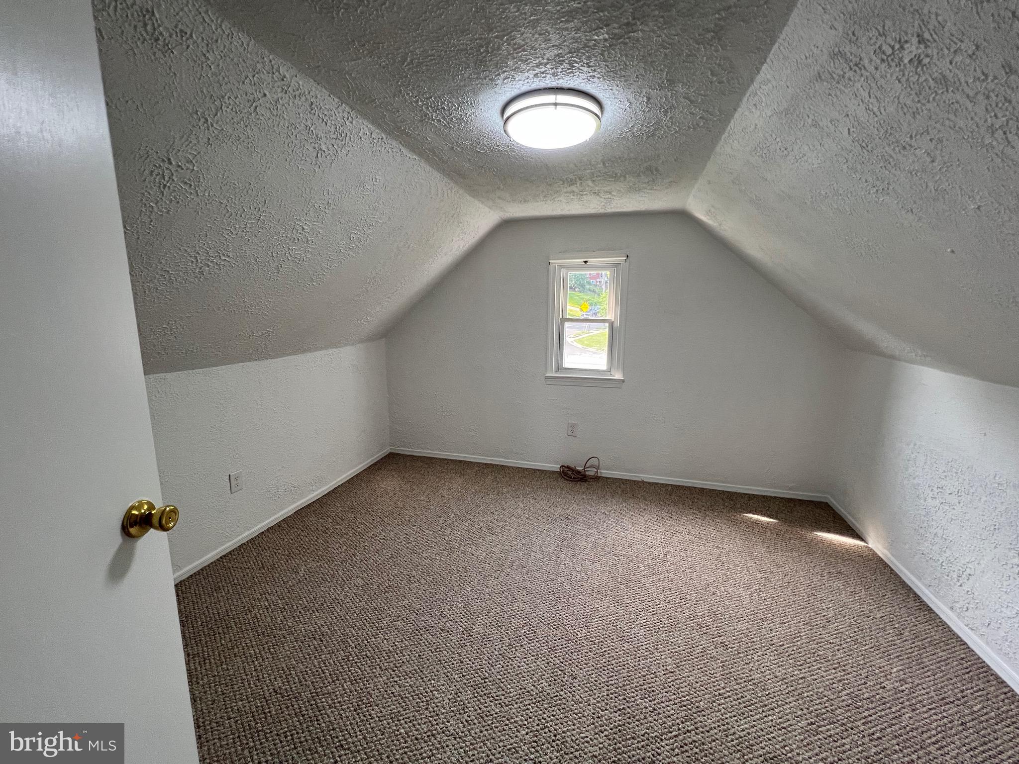 BURGUNDY VILLAGE - Residential Lease