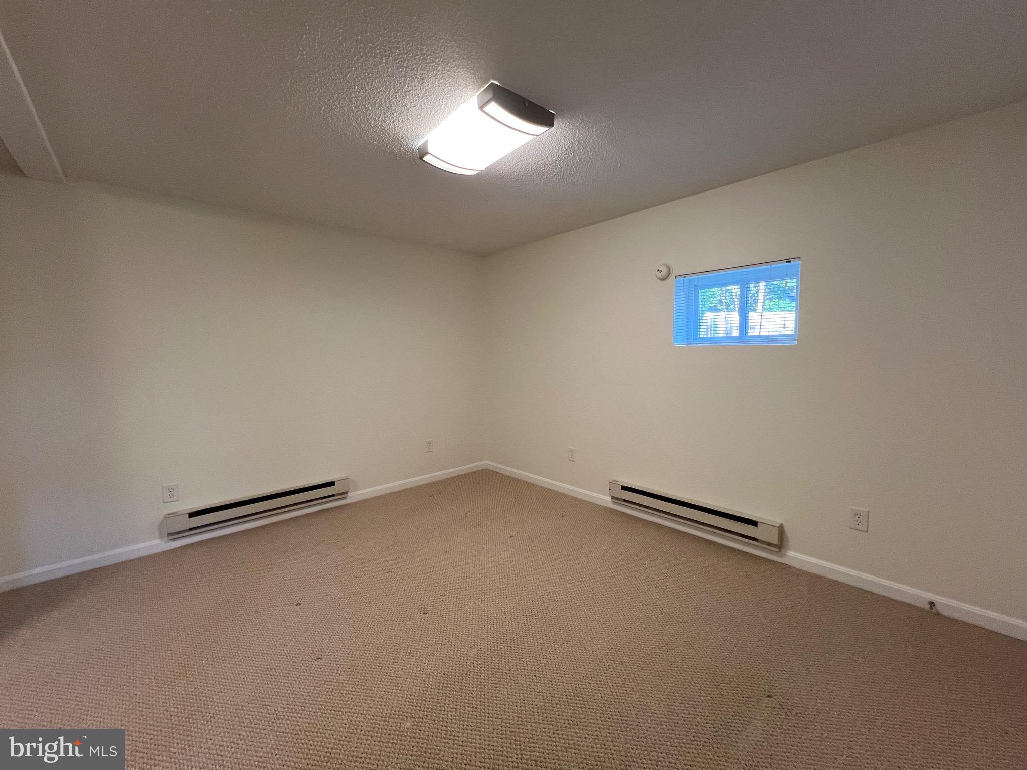 BURGUNDY VILLAGE - Residential Lease