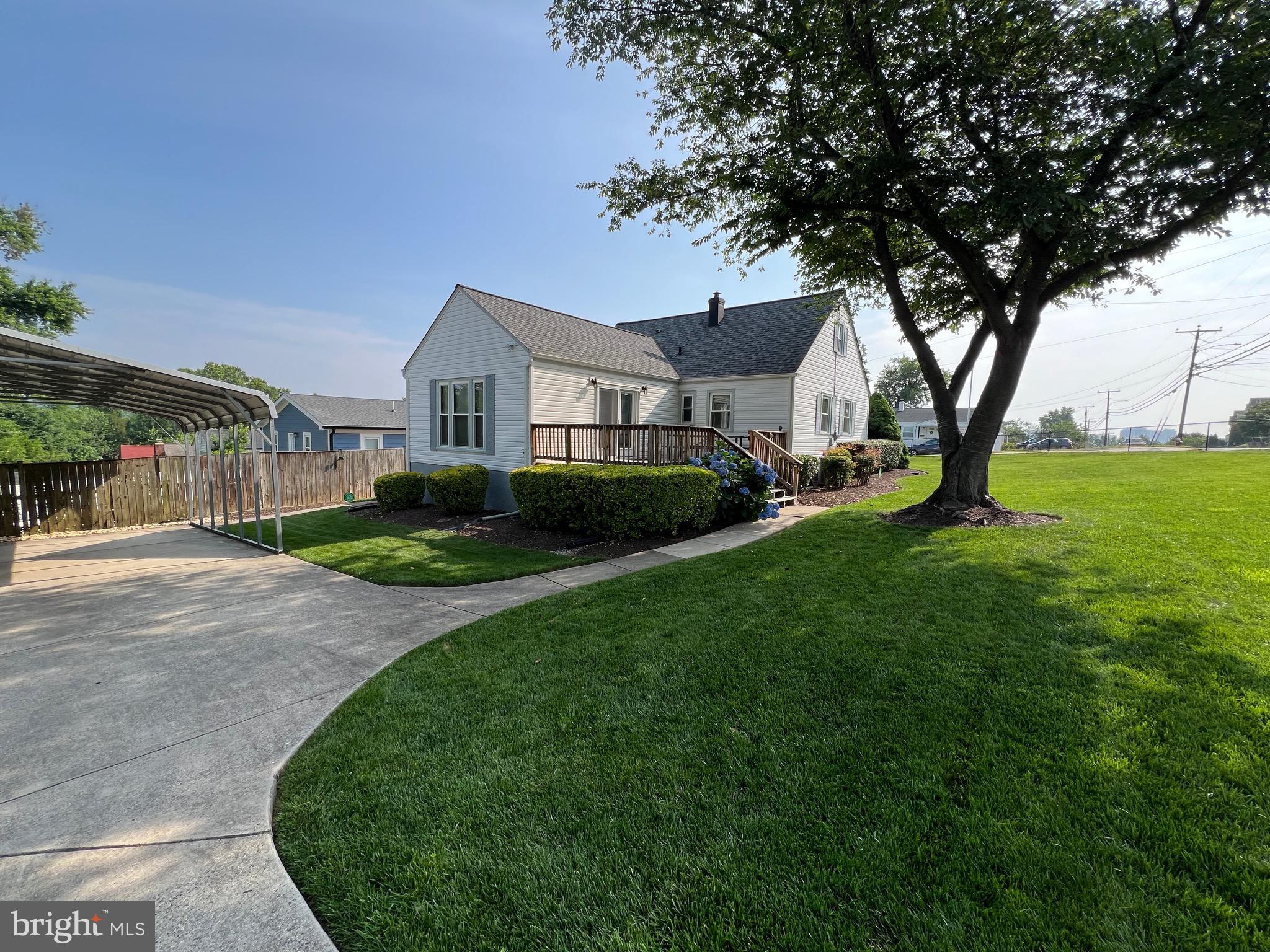 BURGUNDY VILLAGE - Residential Lease