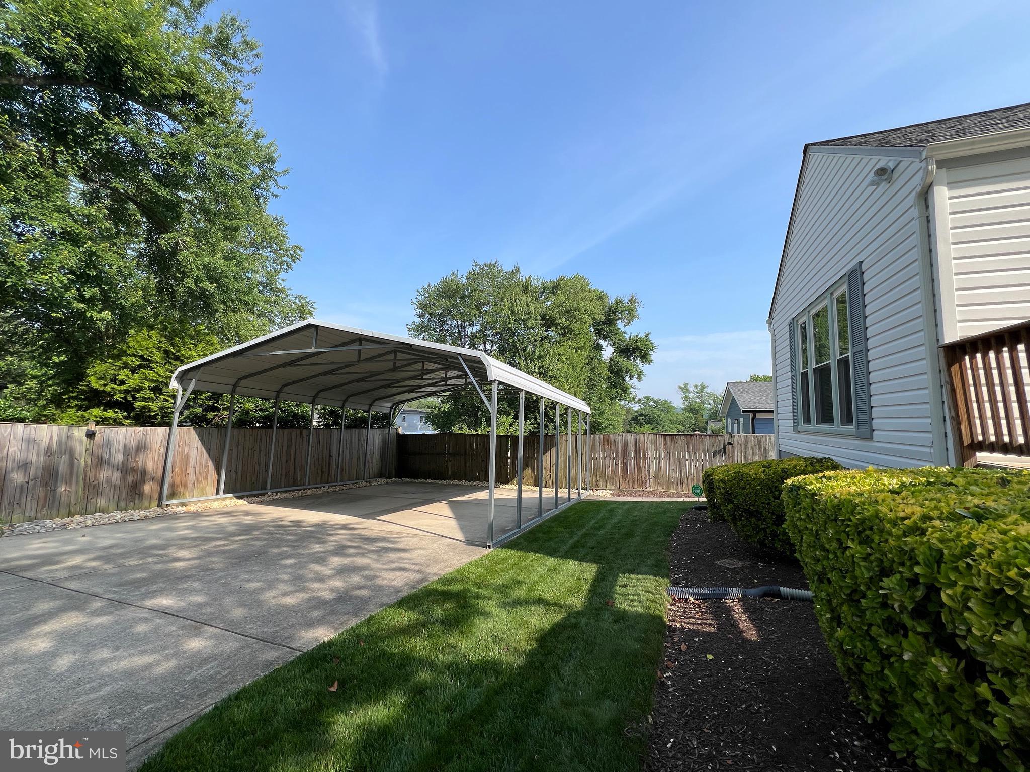 BURGUNDY VILLAGE - Residential Lease