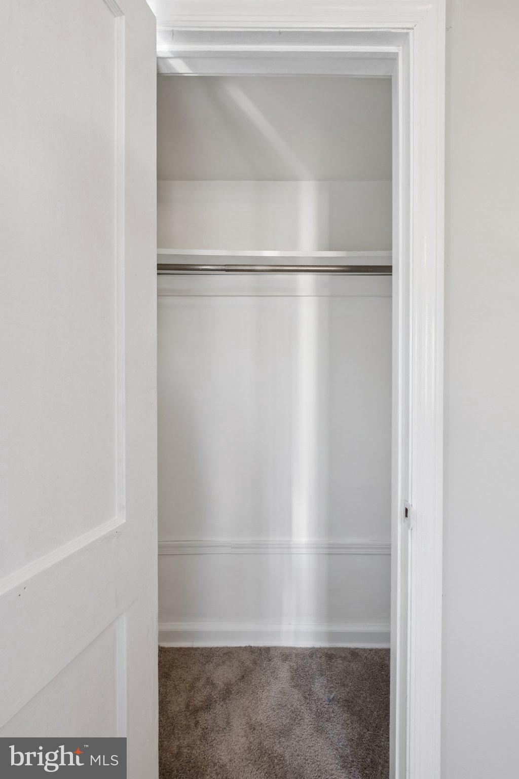 LANSDOWNE - Residential