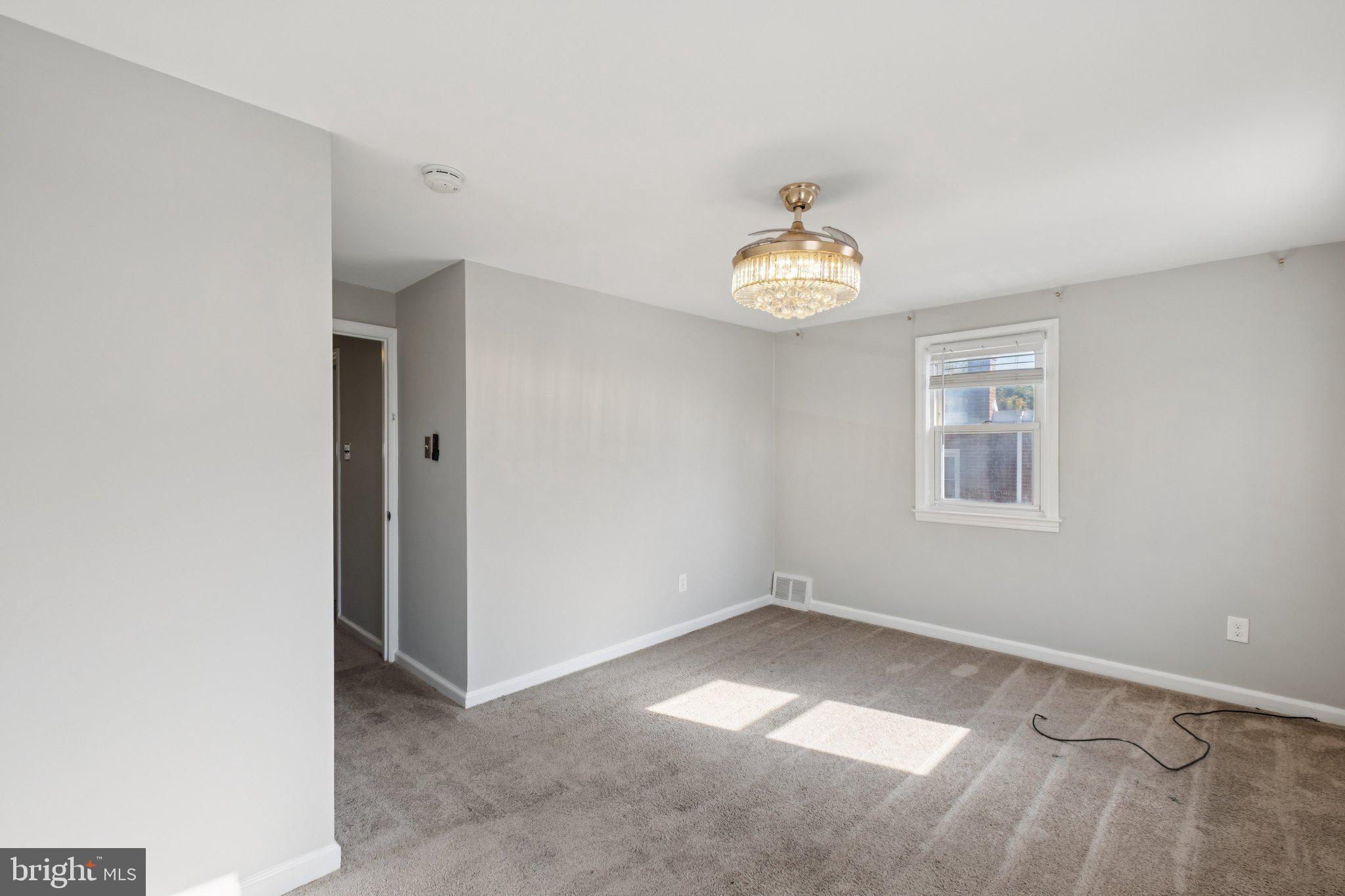 LANSDOWNE - Residential