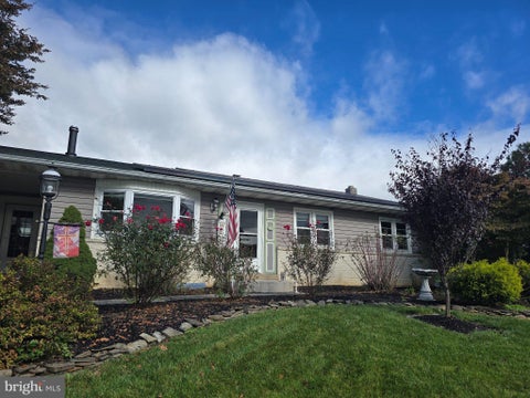 Photo of 324 W Lisburn Road, MECHANICSBURG, PA 17055 (MLS # PACB2059492)