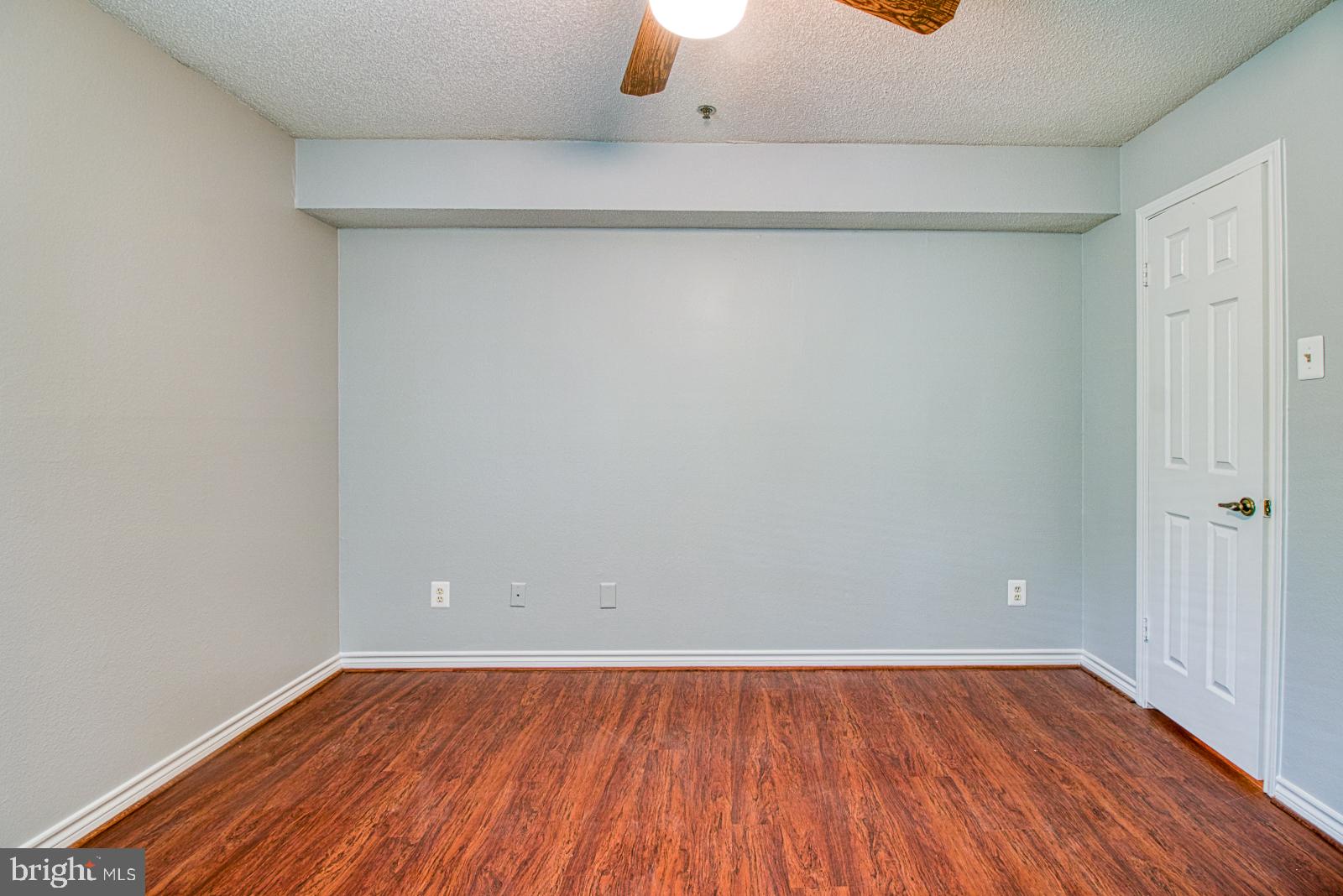 FOUNTAINS AT MCLEAN - Residential Lease